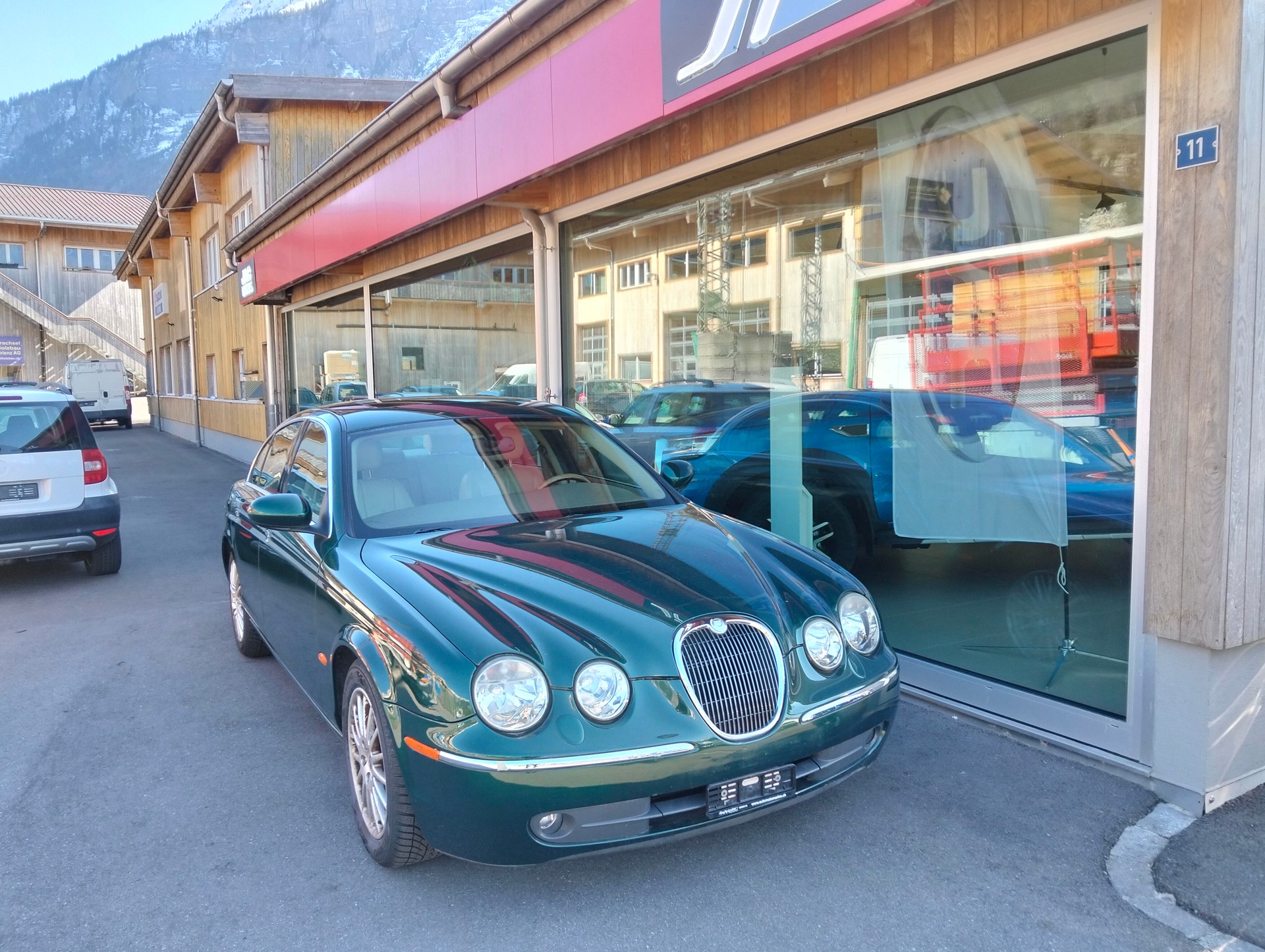 JAGUAR S-Type 2.7d V6 Executive-image-10