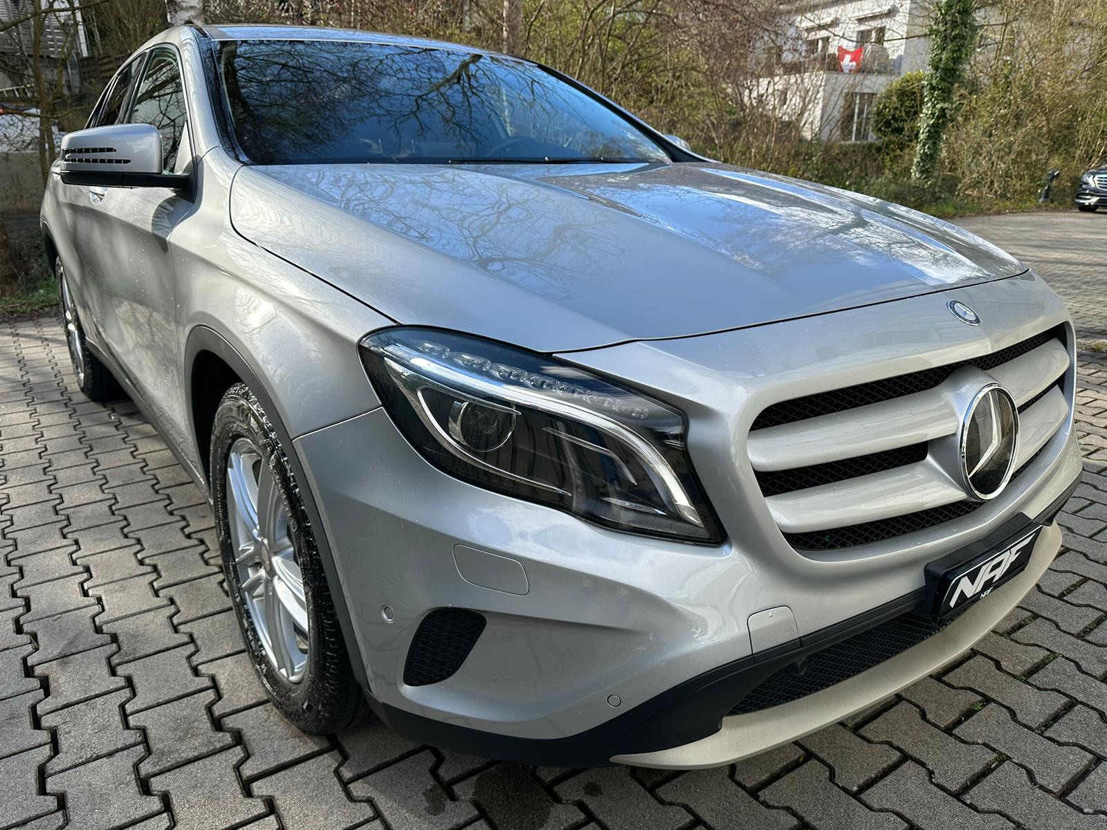 MERCEDES-BENZ GLA 200 CDI Swiss Star Edition 4Matic 7G-DCT-image-6