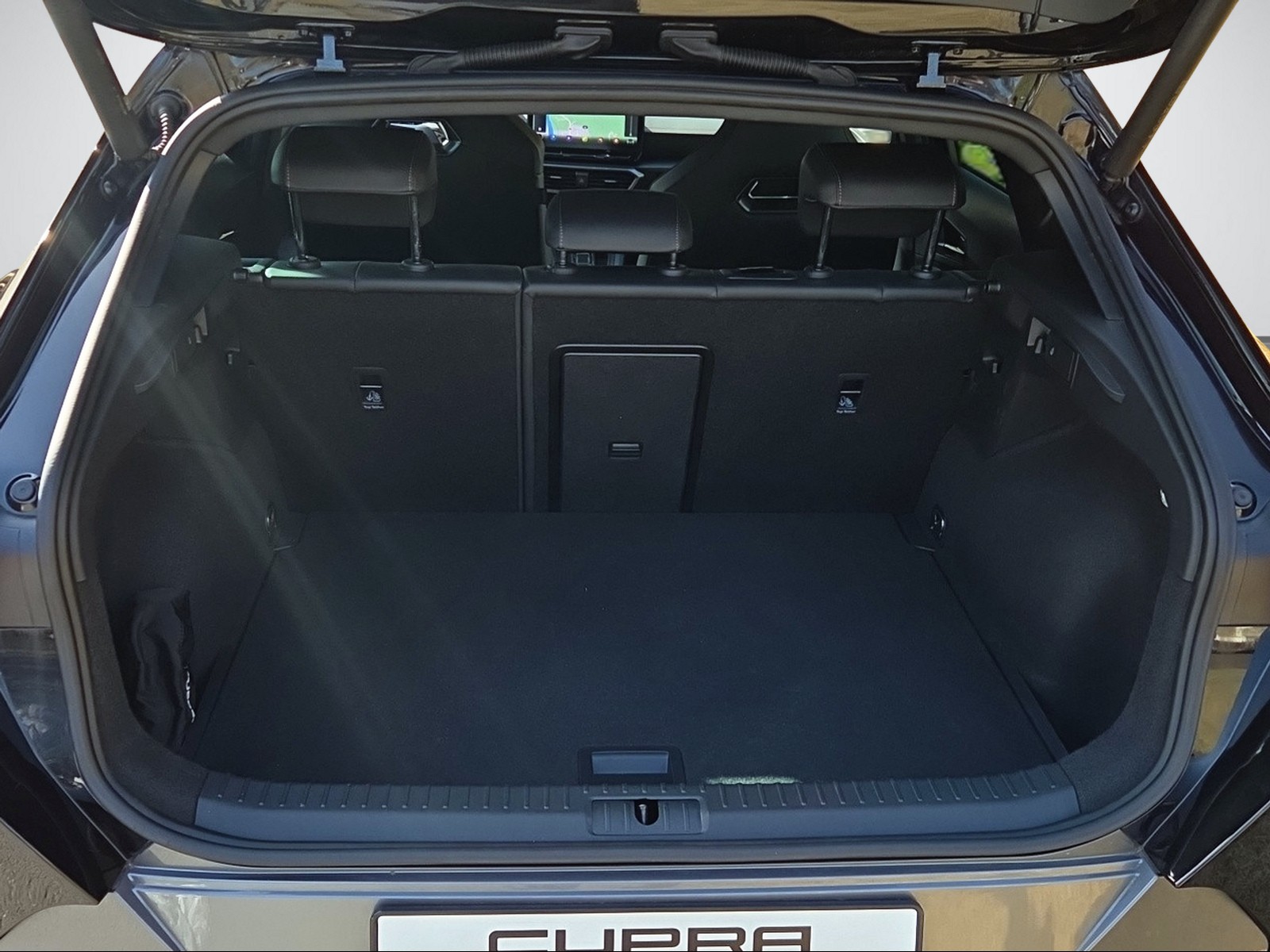 CUPRA Formentor 2.0 TSI VZ 4Drive DSG-image-6