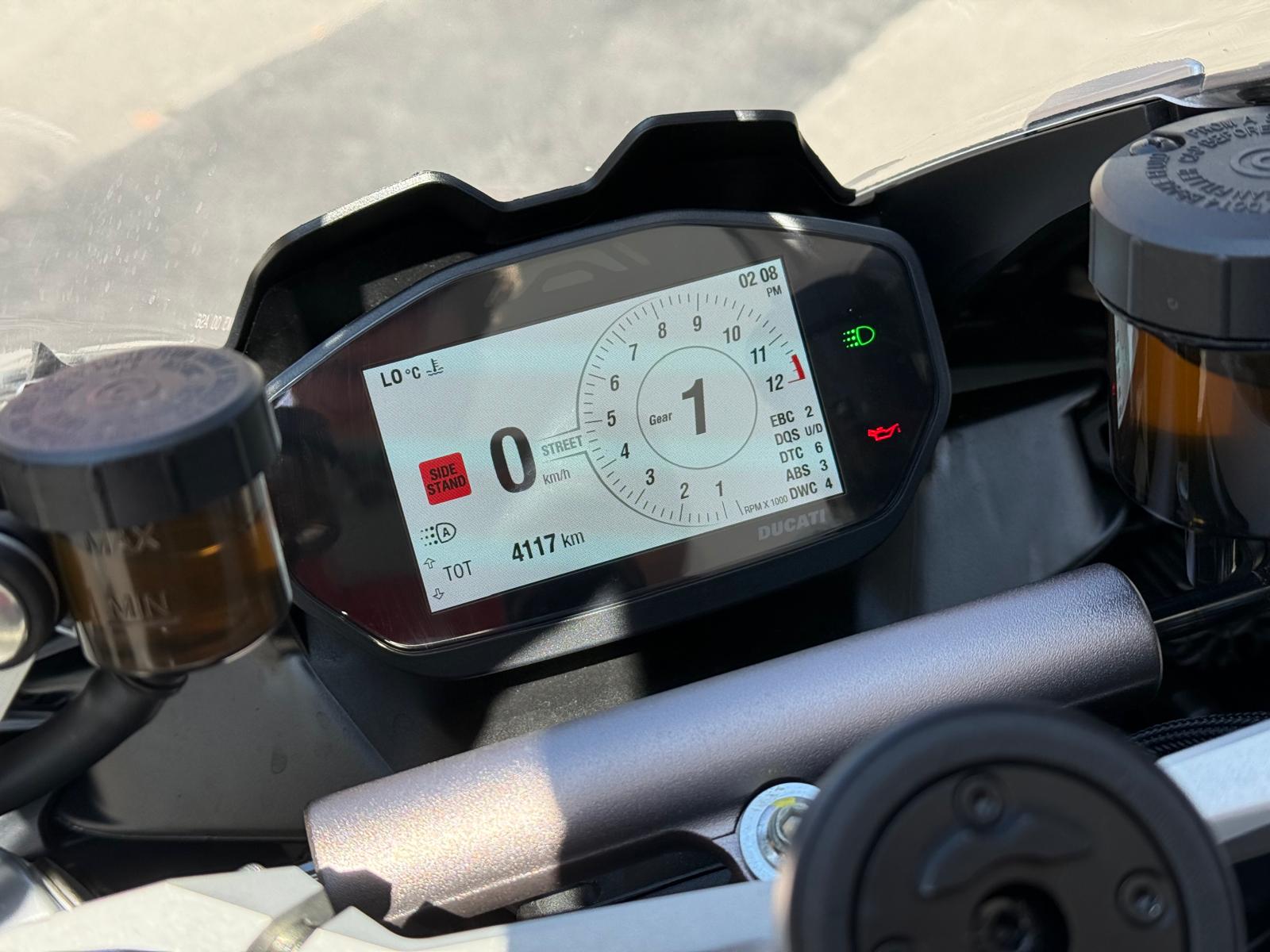 DUCATI Panigale V2-image-13