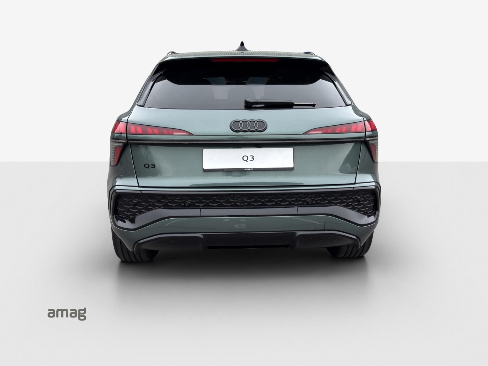 AUDI Q3 SUV 110 kW TFSI S tronic-showroom-element-3