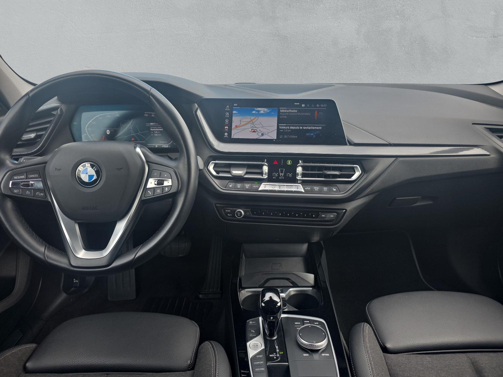 BMW 118i Sport Line Steptronic F40 (CH)-image-12