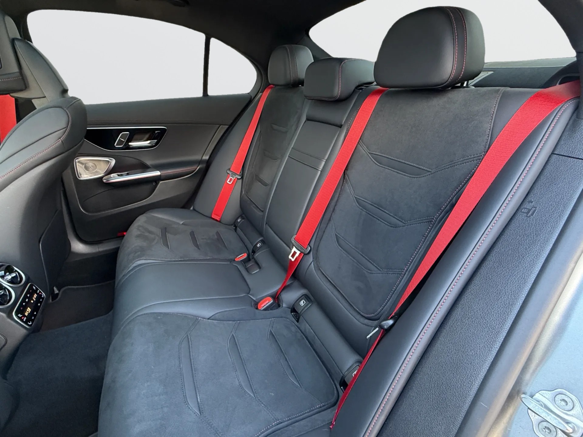 MERCEDES-BENZ C 43 AMG 4Matic-image-10