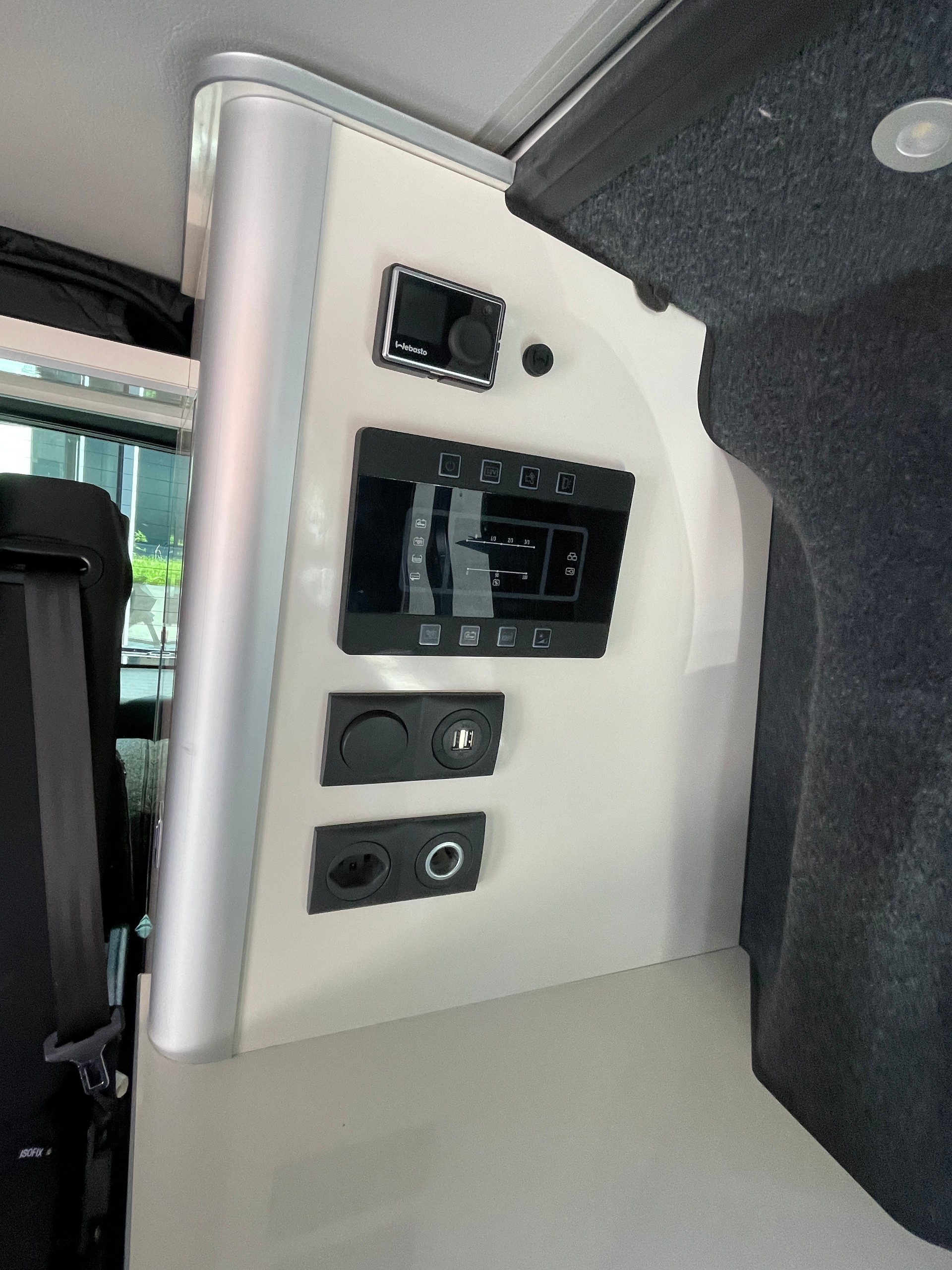 TOYOTA PROACE 2.0D FIRENZE Campervan L1-image-18