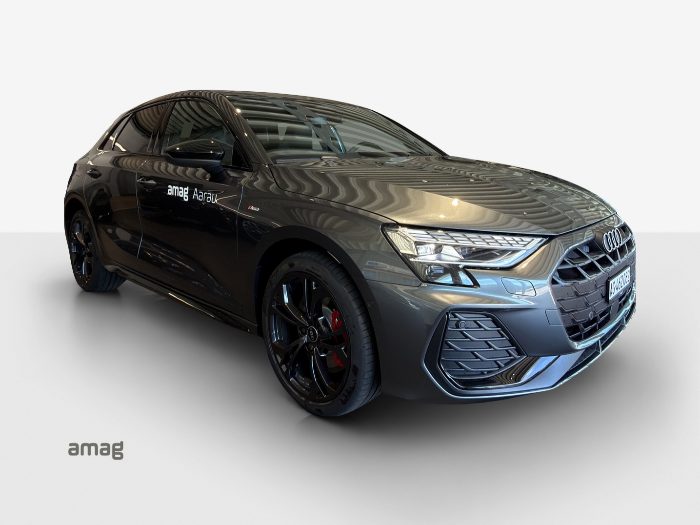 AUDI A3 Sportback TFSI e 200 kW S line Attraction S tronic-image-5