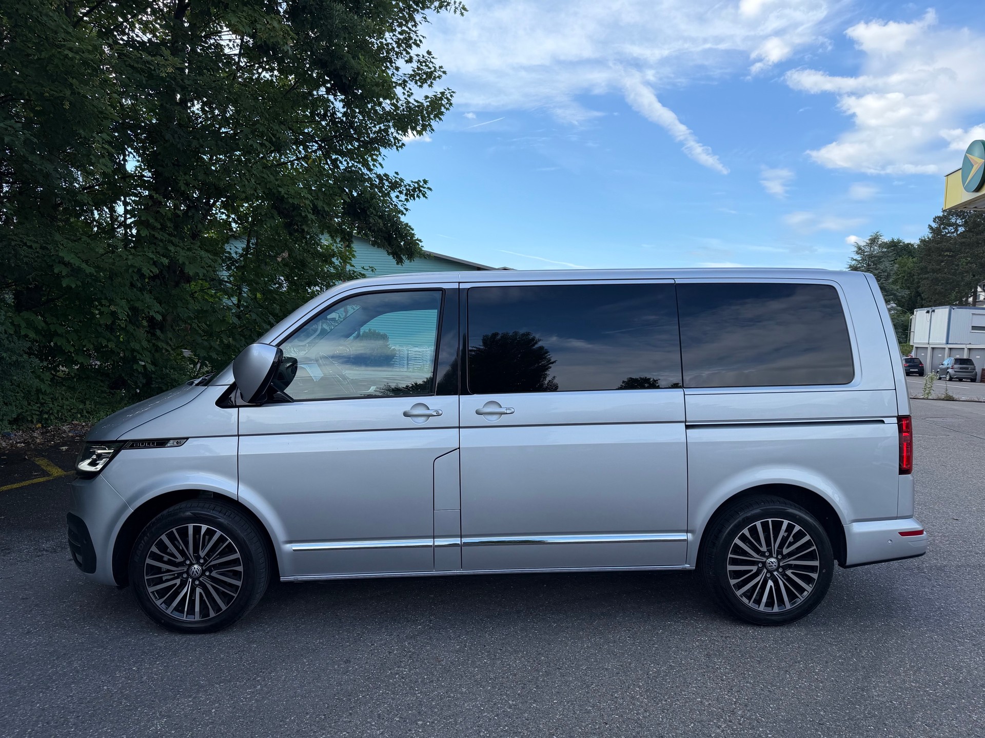 VW T6.1 Multivan 2.0 Bi-TDI Highline 4Motion DSG-image-1