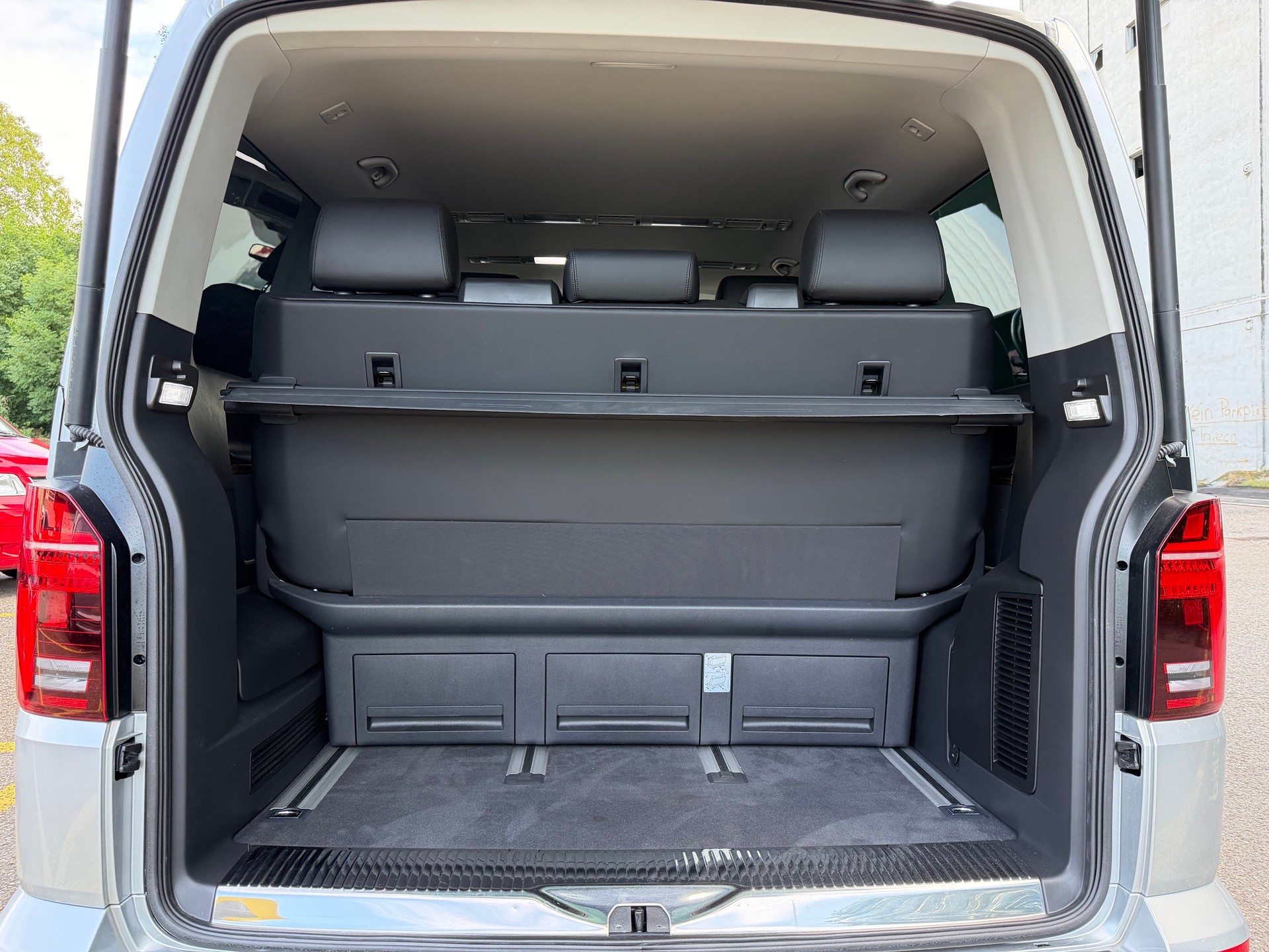 VW T6.1 Multivan 2.0 Bi-TDI Highline 4Motion DSG-image-15