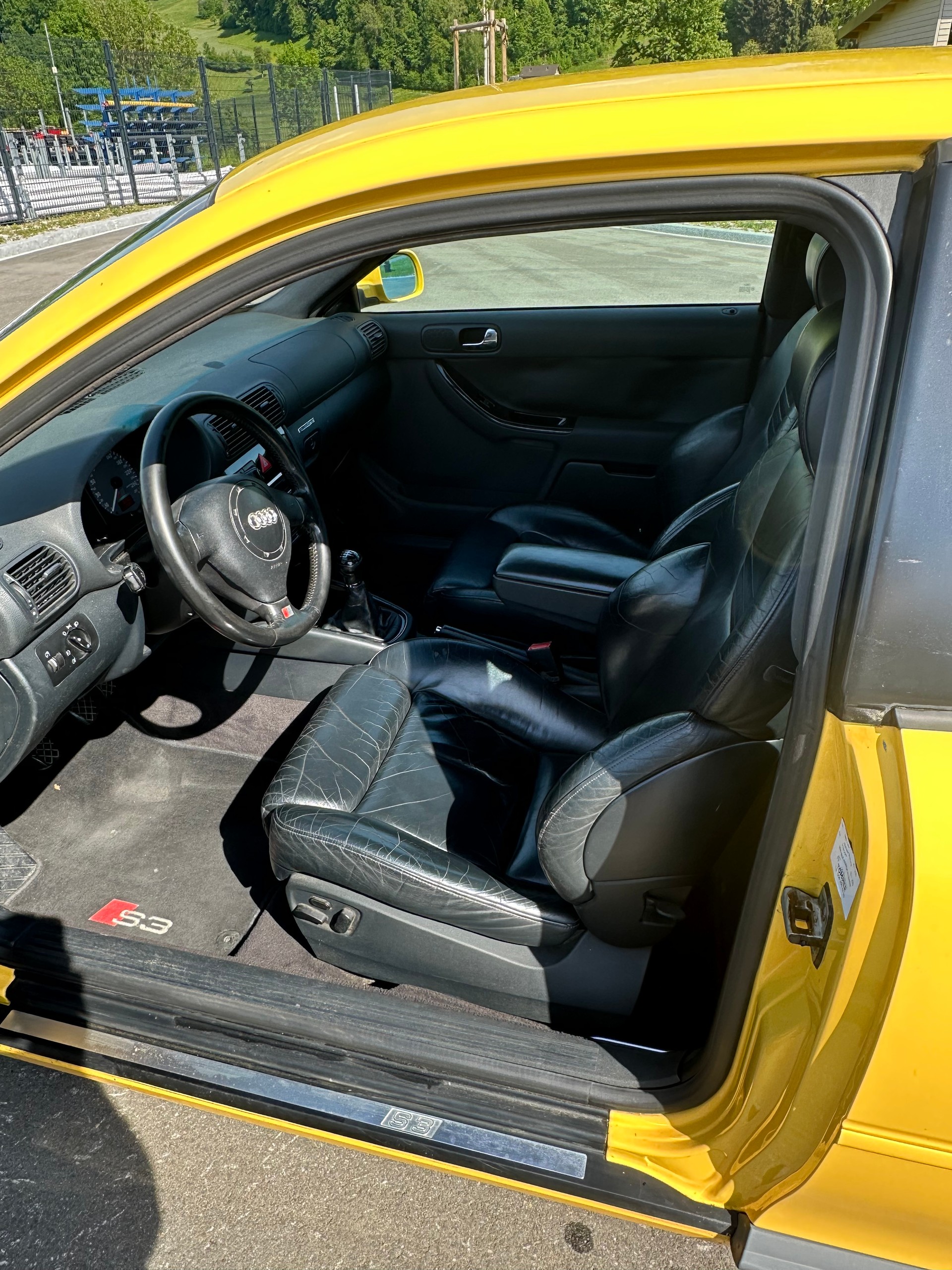 AUDI S3 quattro-image-8
