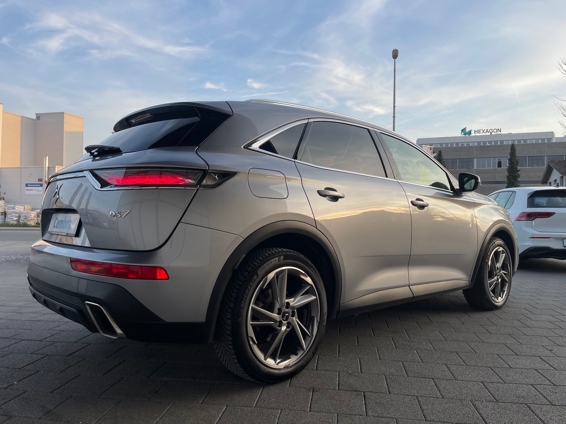 DS AUTOMOBILES DS 7 Crossback E-Tense 300 4x4 Louvre-image-6