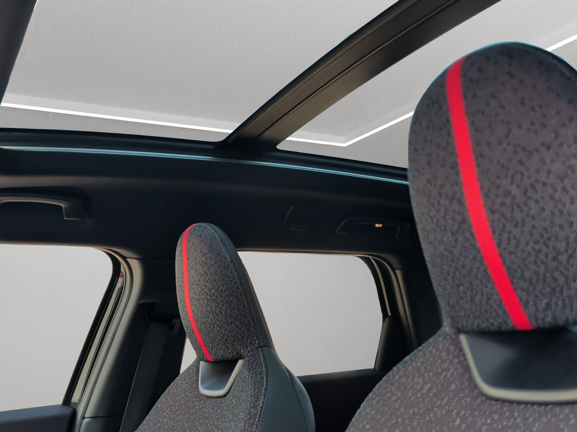 MINI Countryman John Cooper Works ALL4 Steptronic-image-12