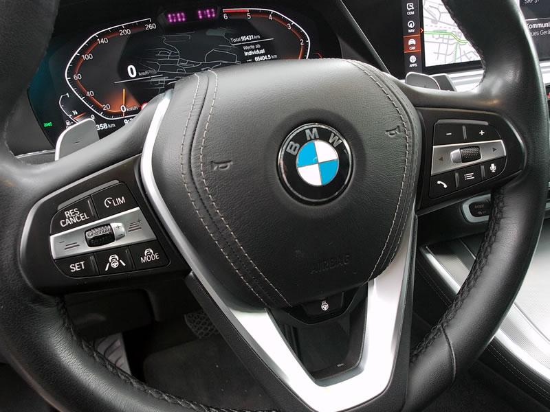 BMW X5 xDrive 30d Steptronic-image-18