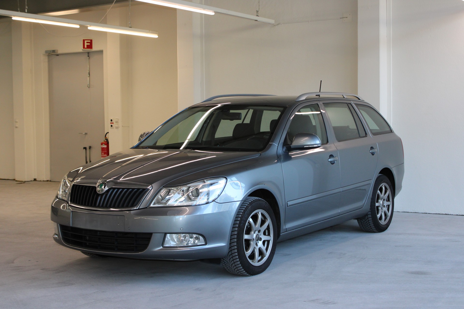 SKODA Octavia Combi 2.0 TDI Family DSG