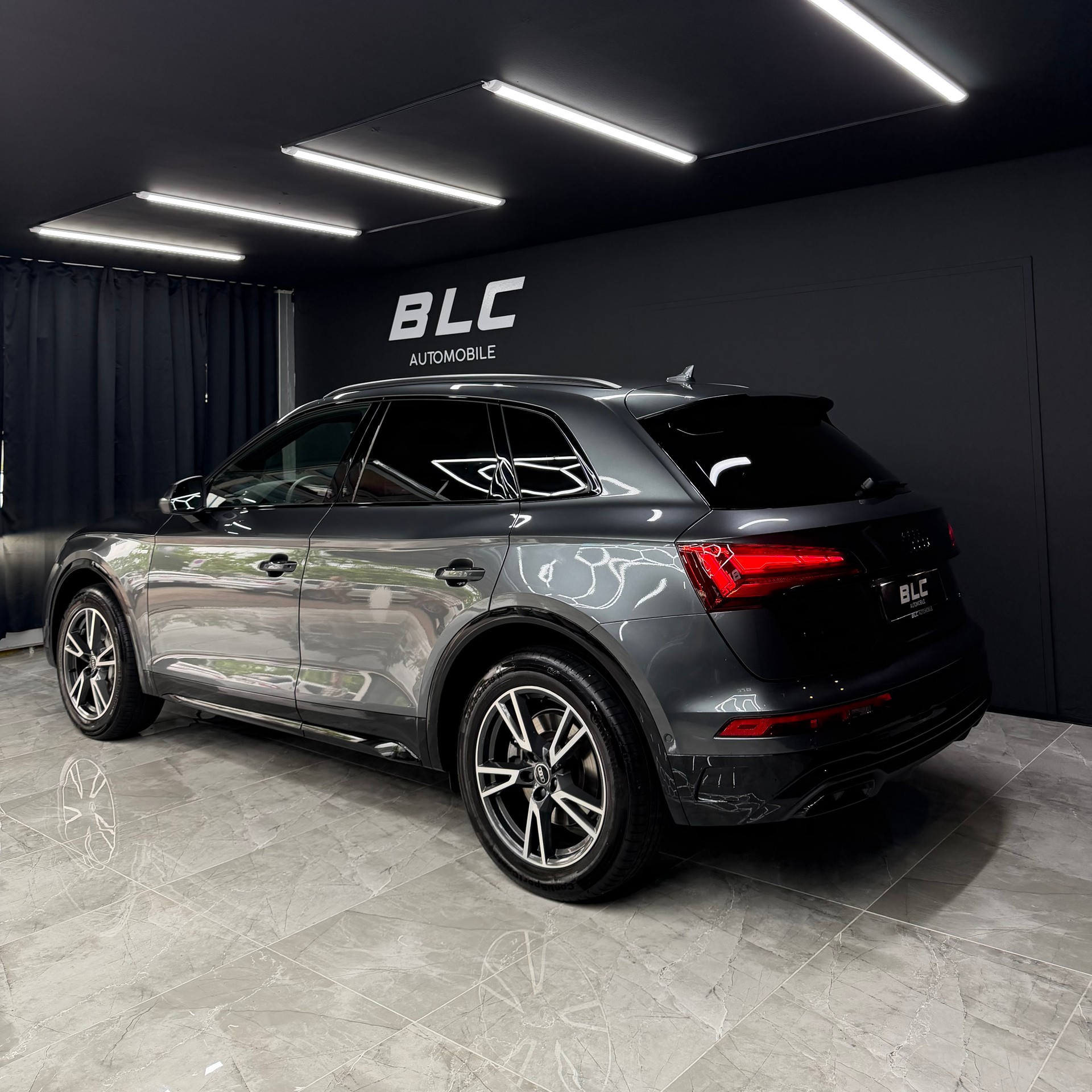 AUDI Q5 50 TDI S-line quattro tiptronic-image-4