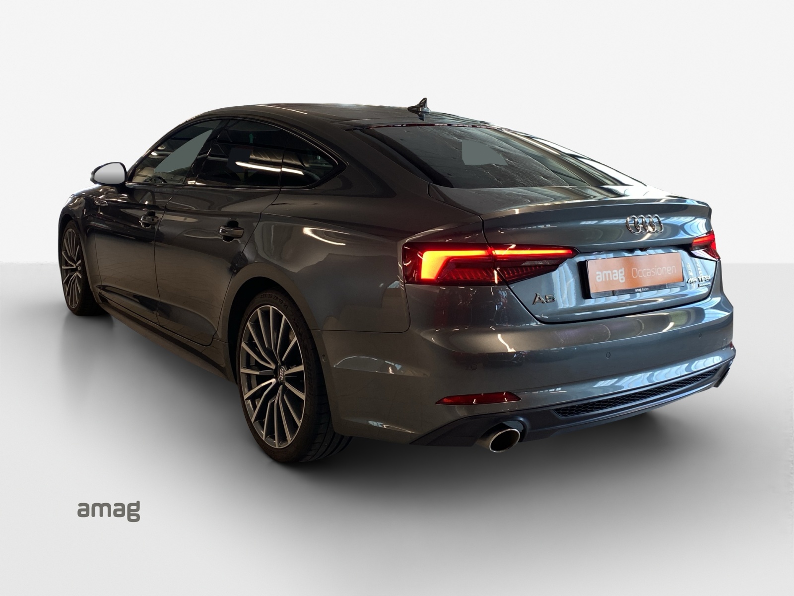AUDI A5 Sportback 45 TFSI S-tronic Sport quattro-image-2