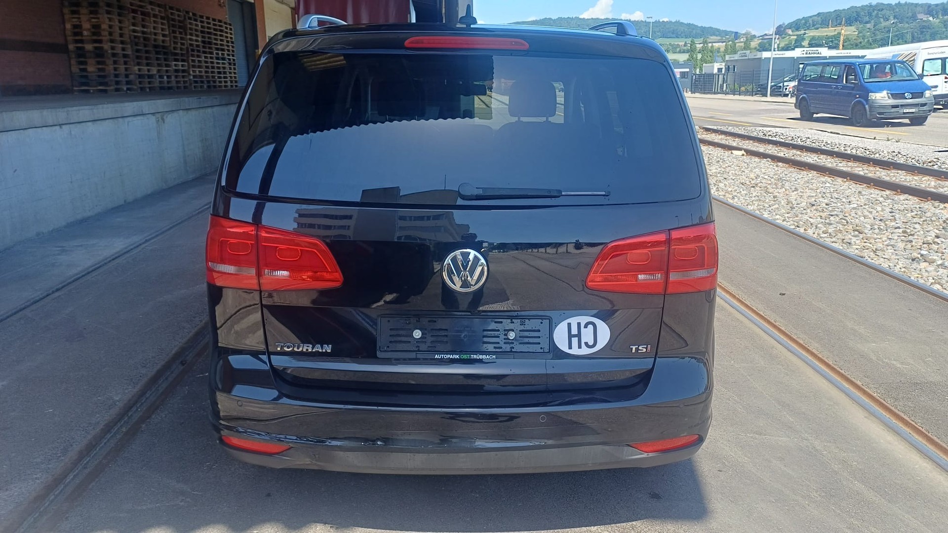 VW CrossTouran 1.4 TSI DSG-image-5
