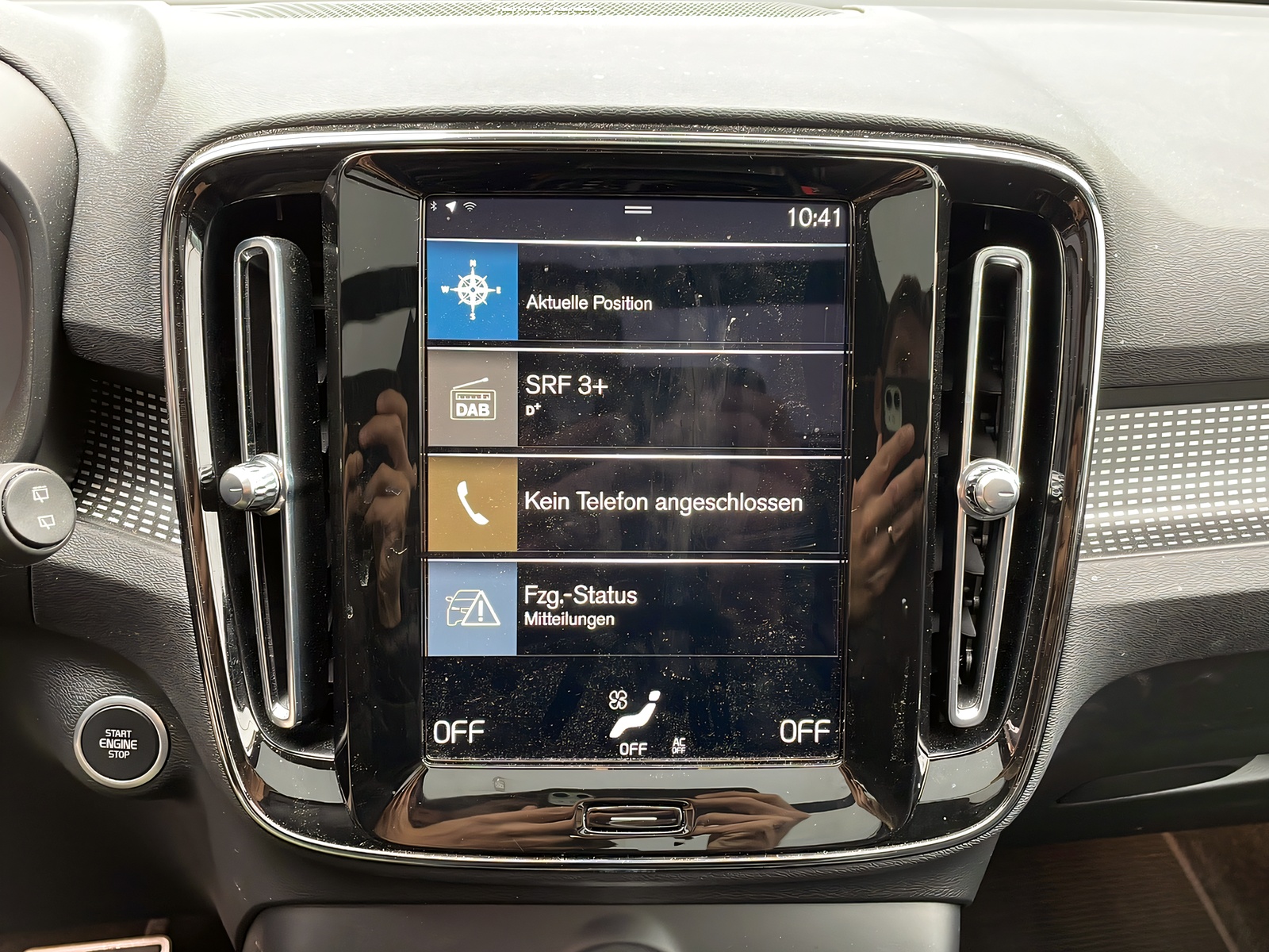 VOLVO XC40 T5 TwE R-Design DCT-image-12
