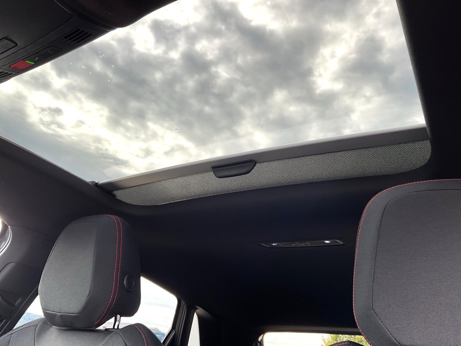 VW Polo 2.0 TSI GTI DSG-image-14