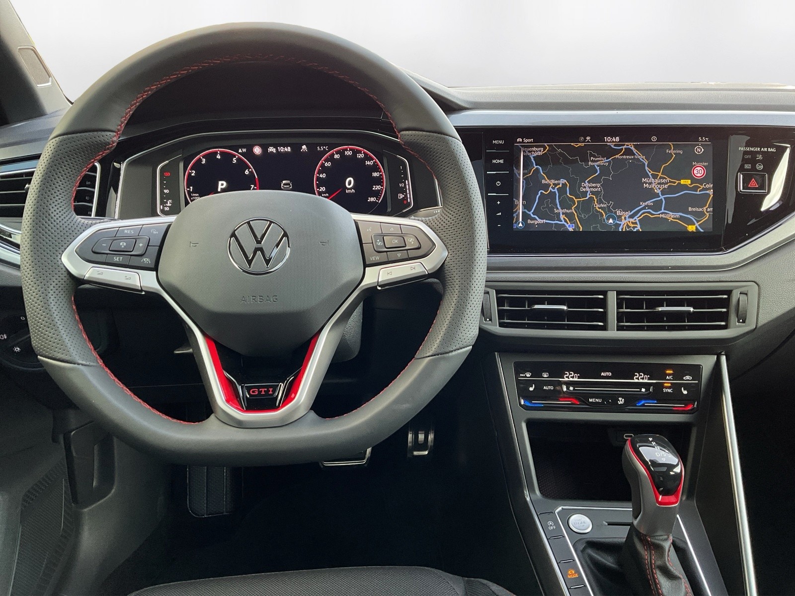 VW Polo 2.0 TSI GTI DSG-image-6