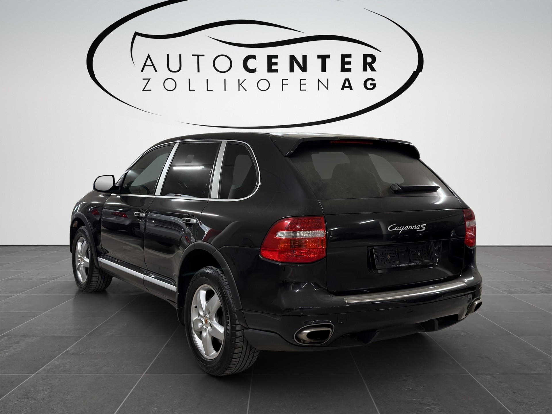 PORSCHE Cayenne S-image-5