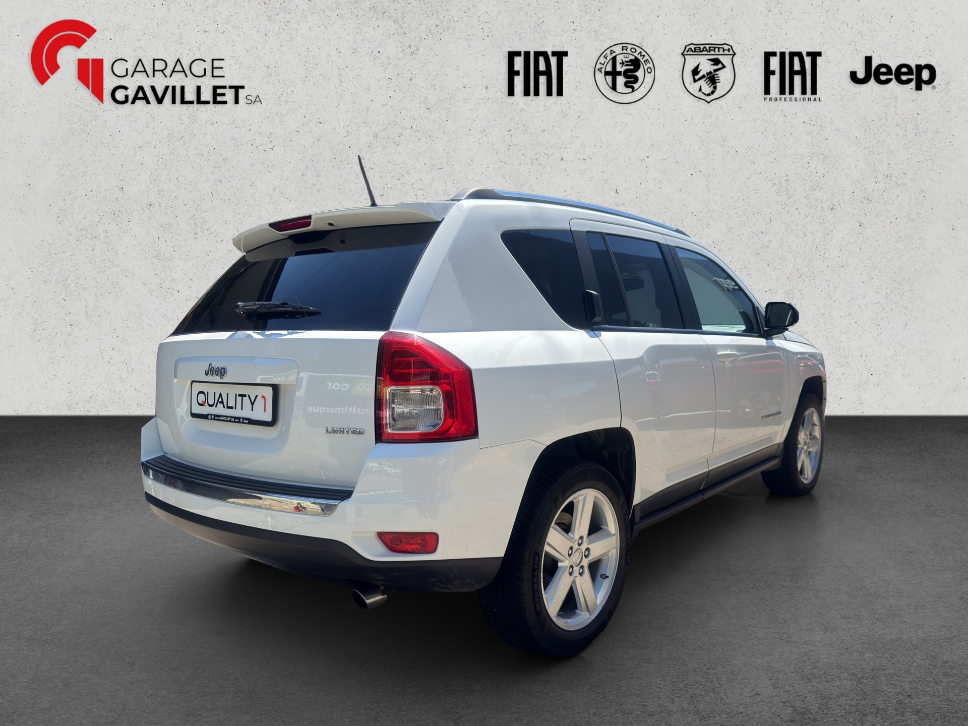 JEEP Compass 2.4 Limited CVT-image-5