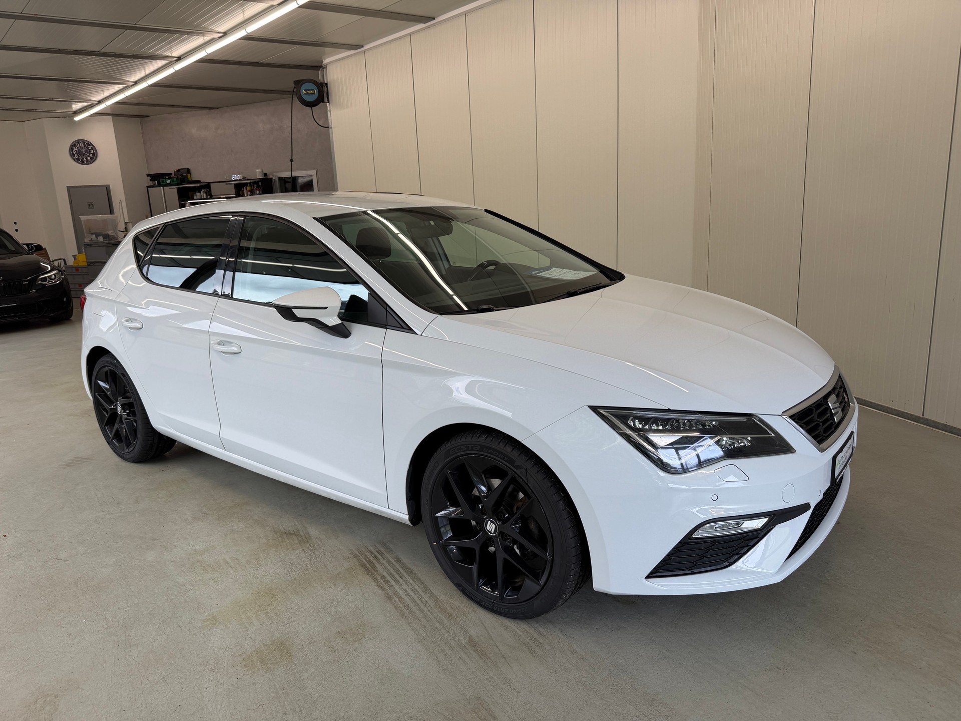 SEAT Leon 1.4 TSI FR DSG-showroom-element-1