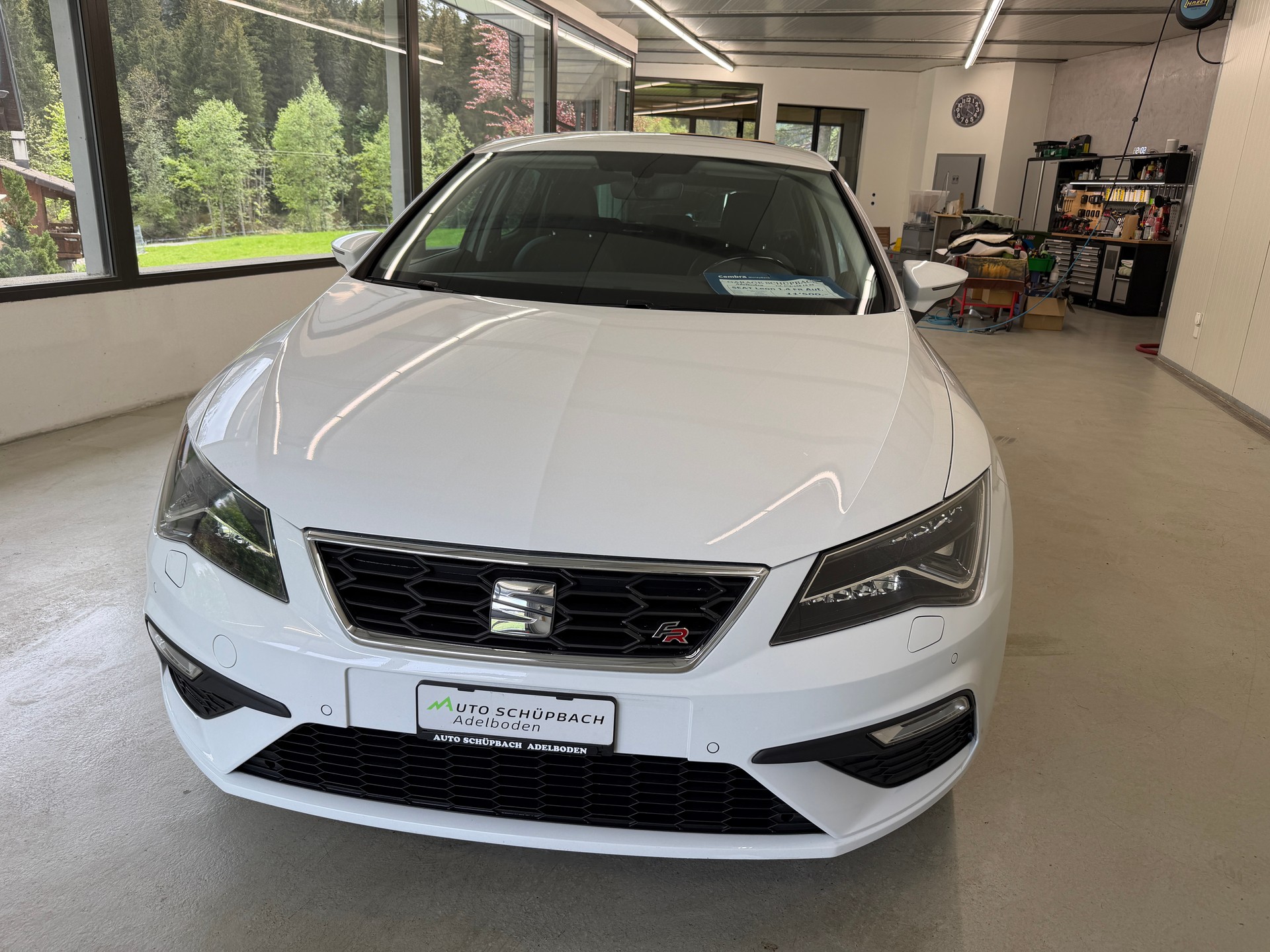 SEAT Leon 1.4 TSI FR DSG-image-9