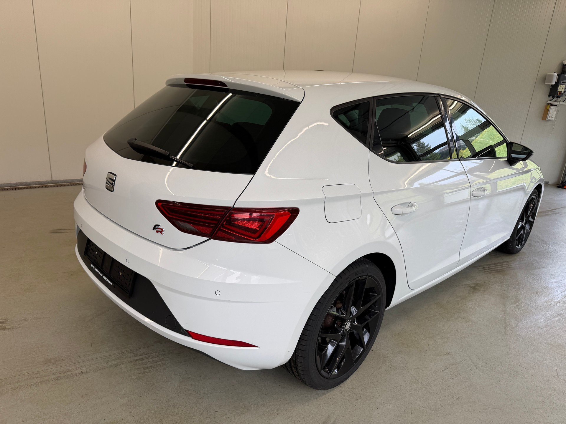SEAT Leon 1.4 TSI FR DSG-image-4