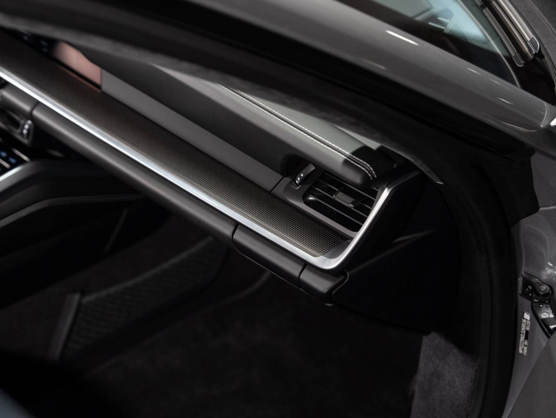 PORSCHE 911 Turbo S-image-20