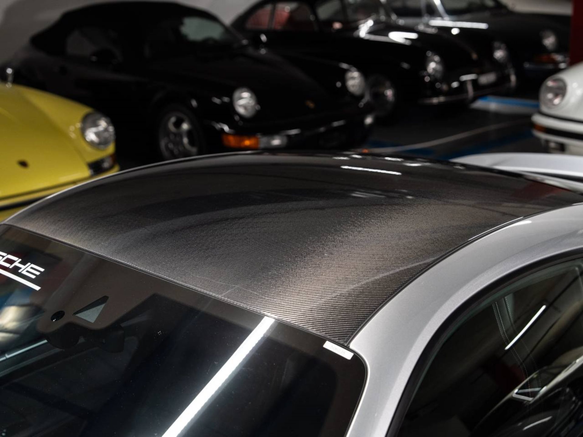 PORSCHE 911 Turbo S-image-26