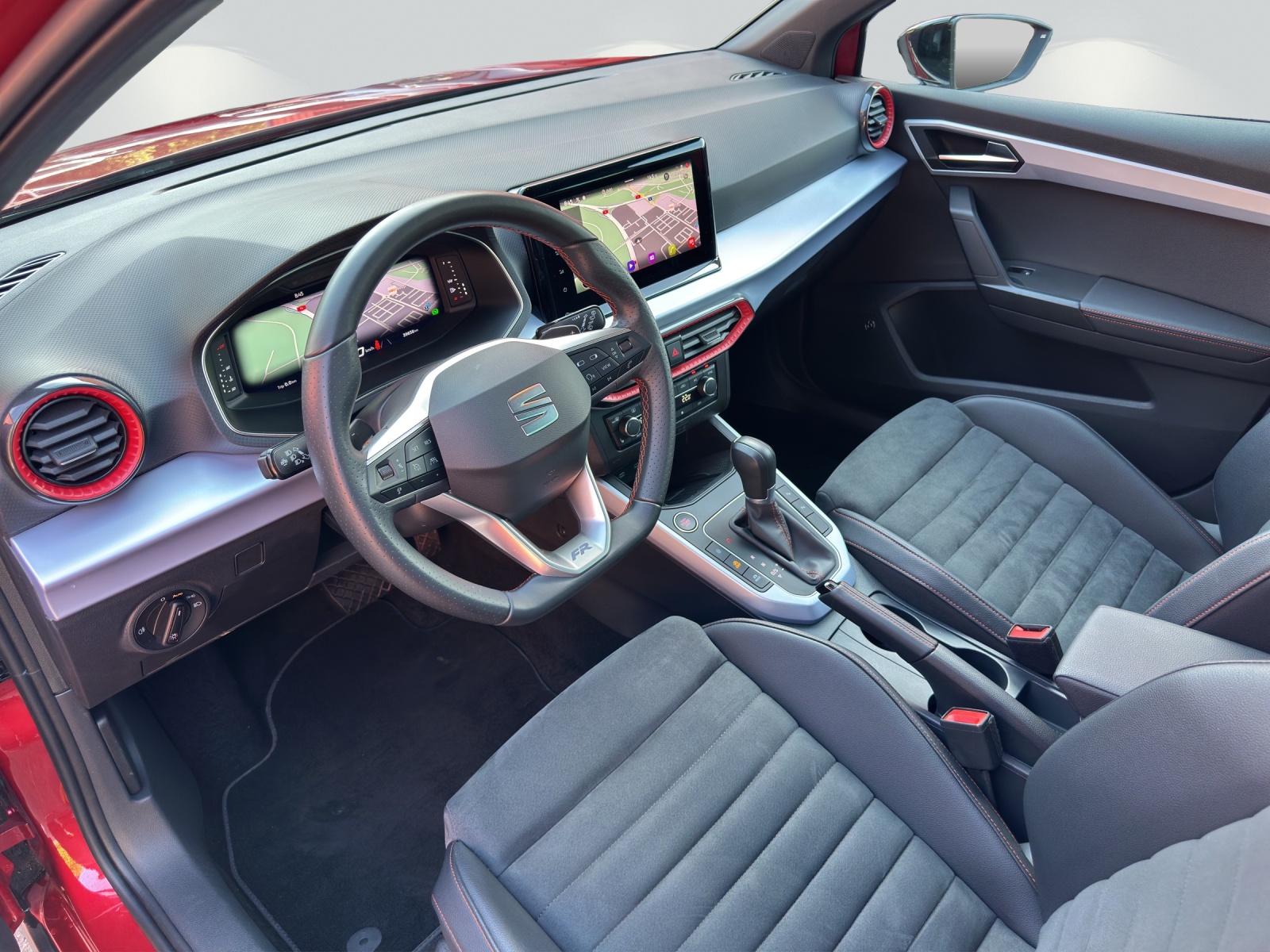 SEAT Arona 1.5 Eco TSI Hola FR DSG-image-4