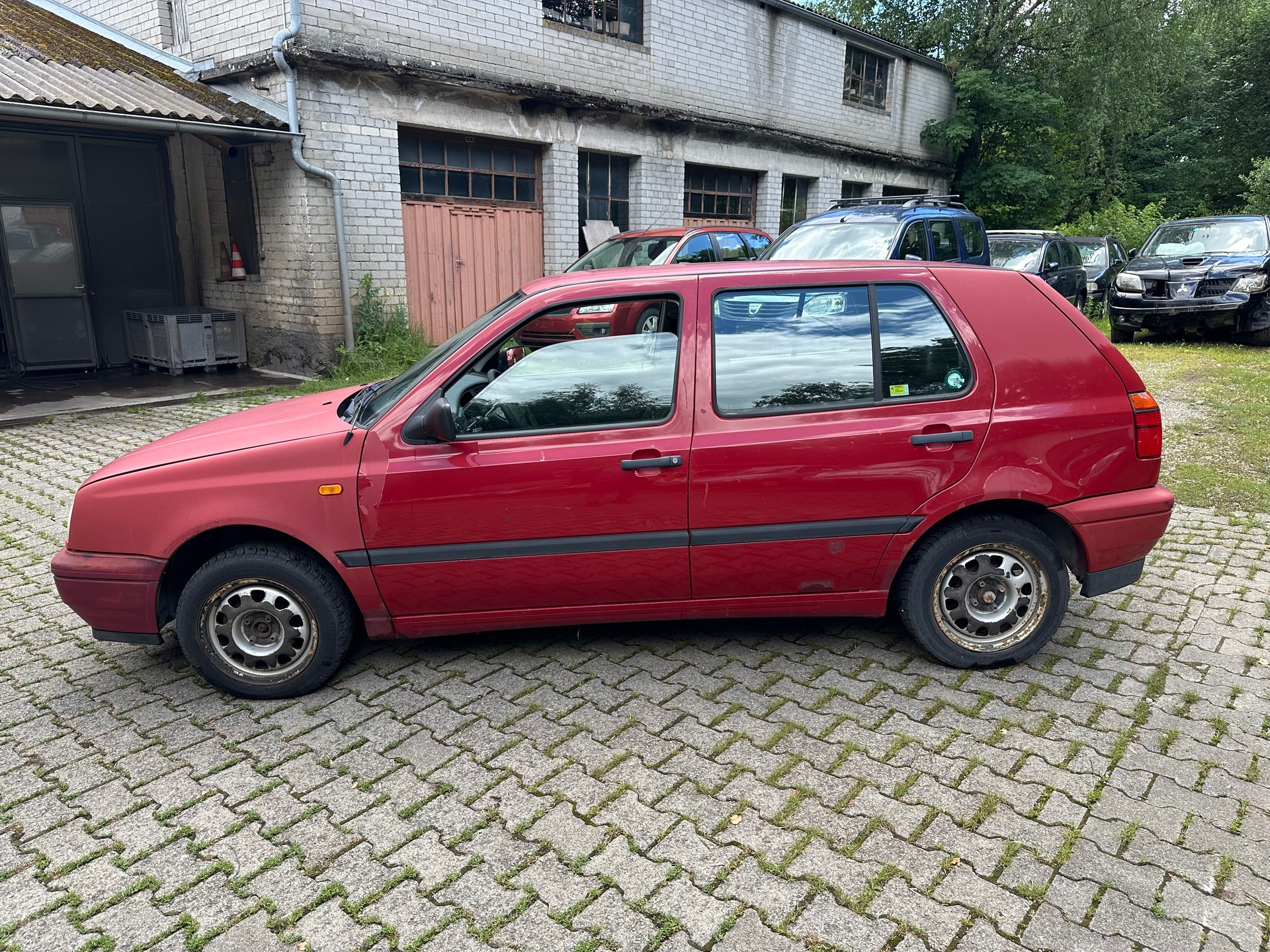 VW Golf 1600 Swiss Line FIXPREIS (BETRIEBSFERIEN bis 09.08.26)