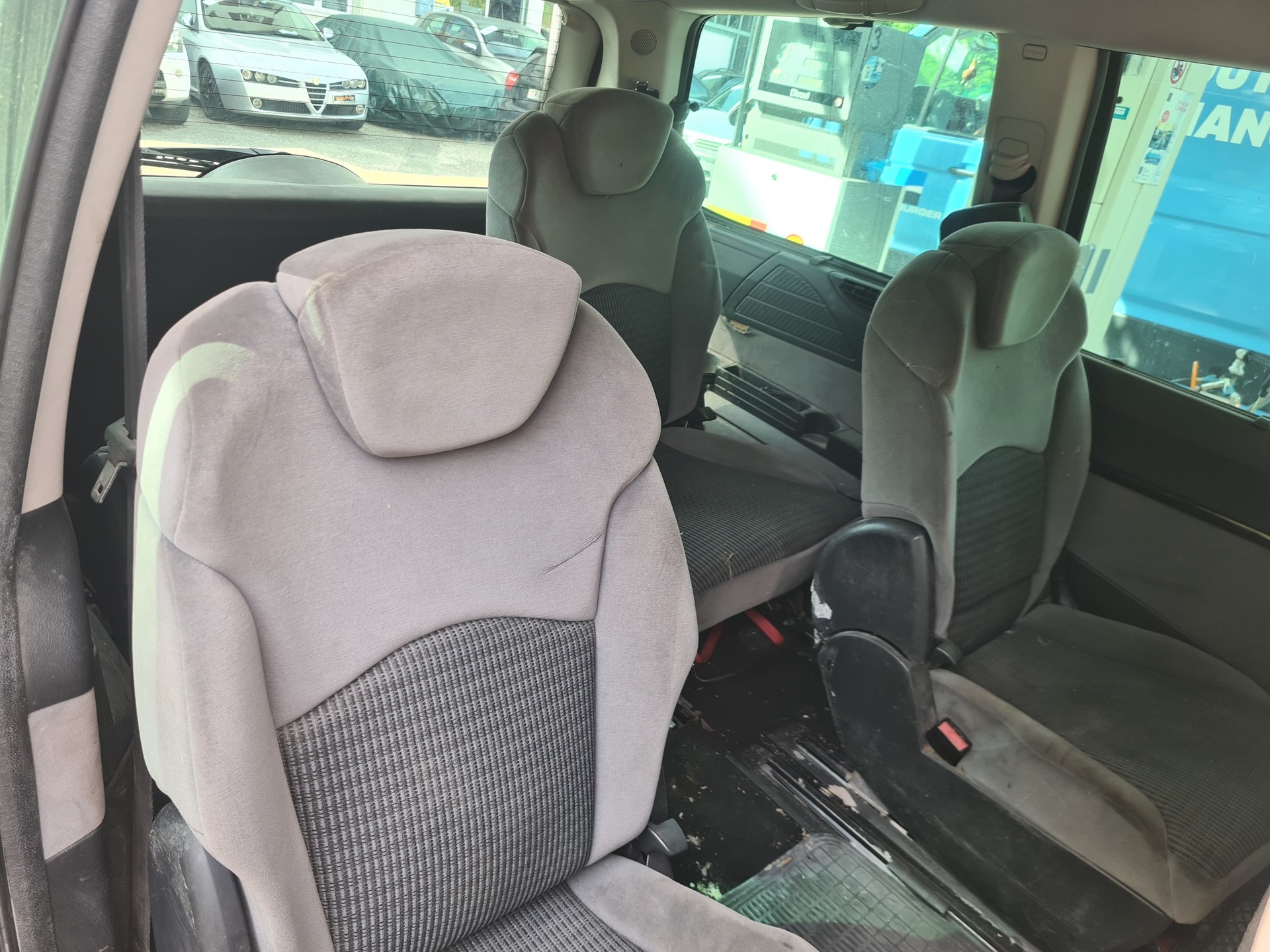 CITROEN C8 2.0 16V HDi Exclusive-image-9