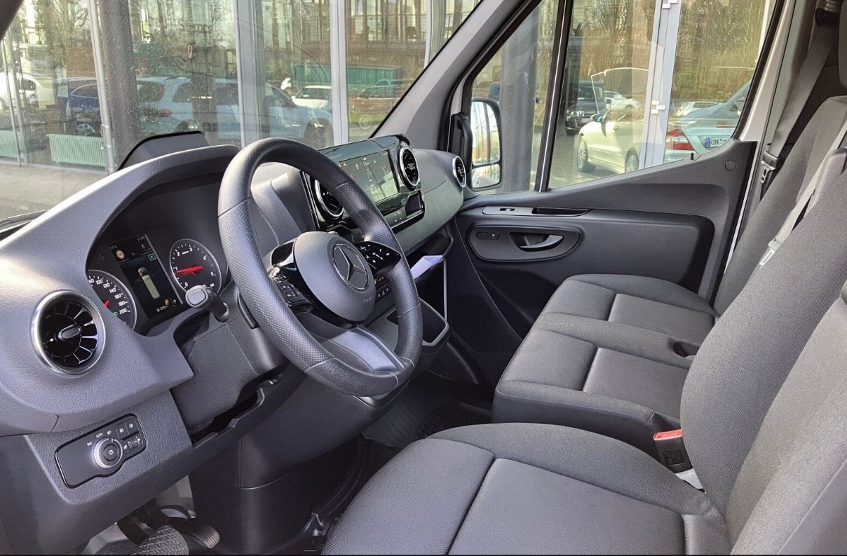 MERCEDES-BENZ Sprinter 317 CDI Standard 9G-TRONIC-image-5