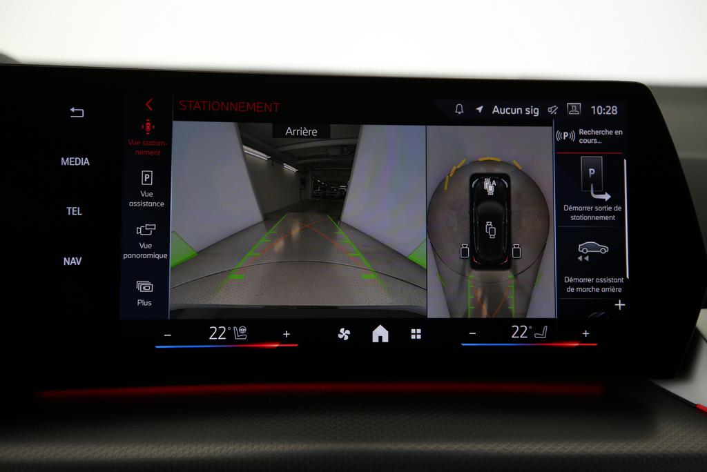 BMW 230e xDrive paddles Active Tourer-image-6