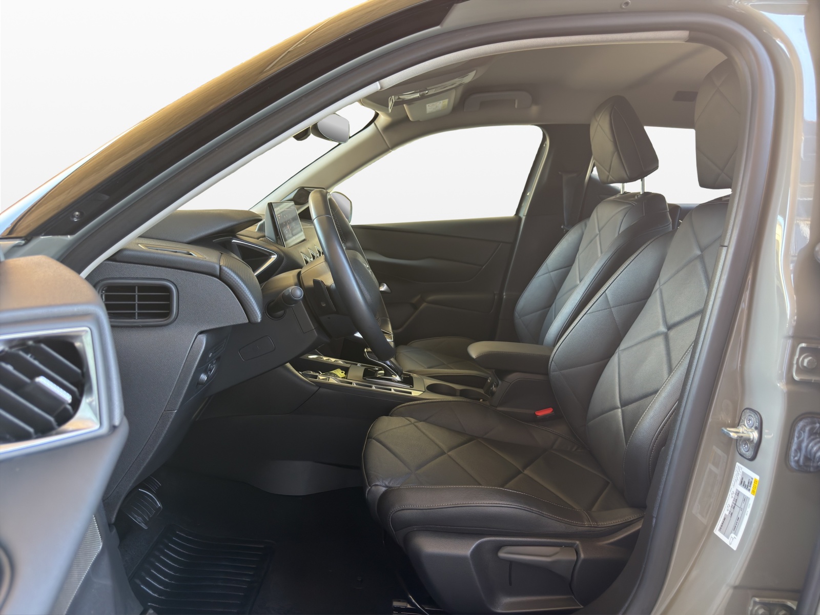 DS AUTOMOBILES DS 3 1.2 PureTech Rivoli EAT8-image-5