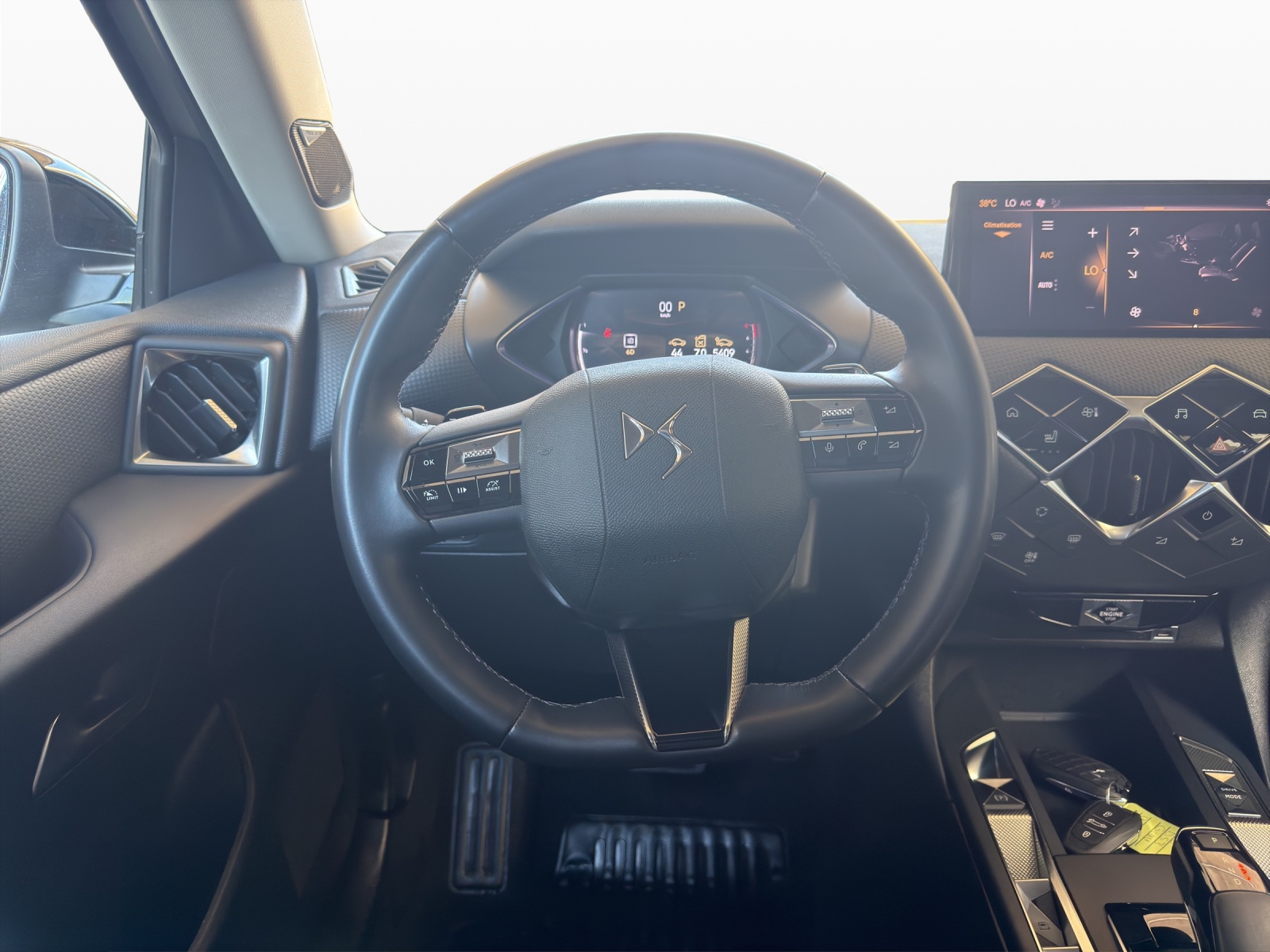 DS AUTOMOBILES DS 3 1.2 PureTech Rivoli EAT8-image-7