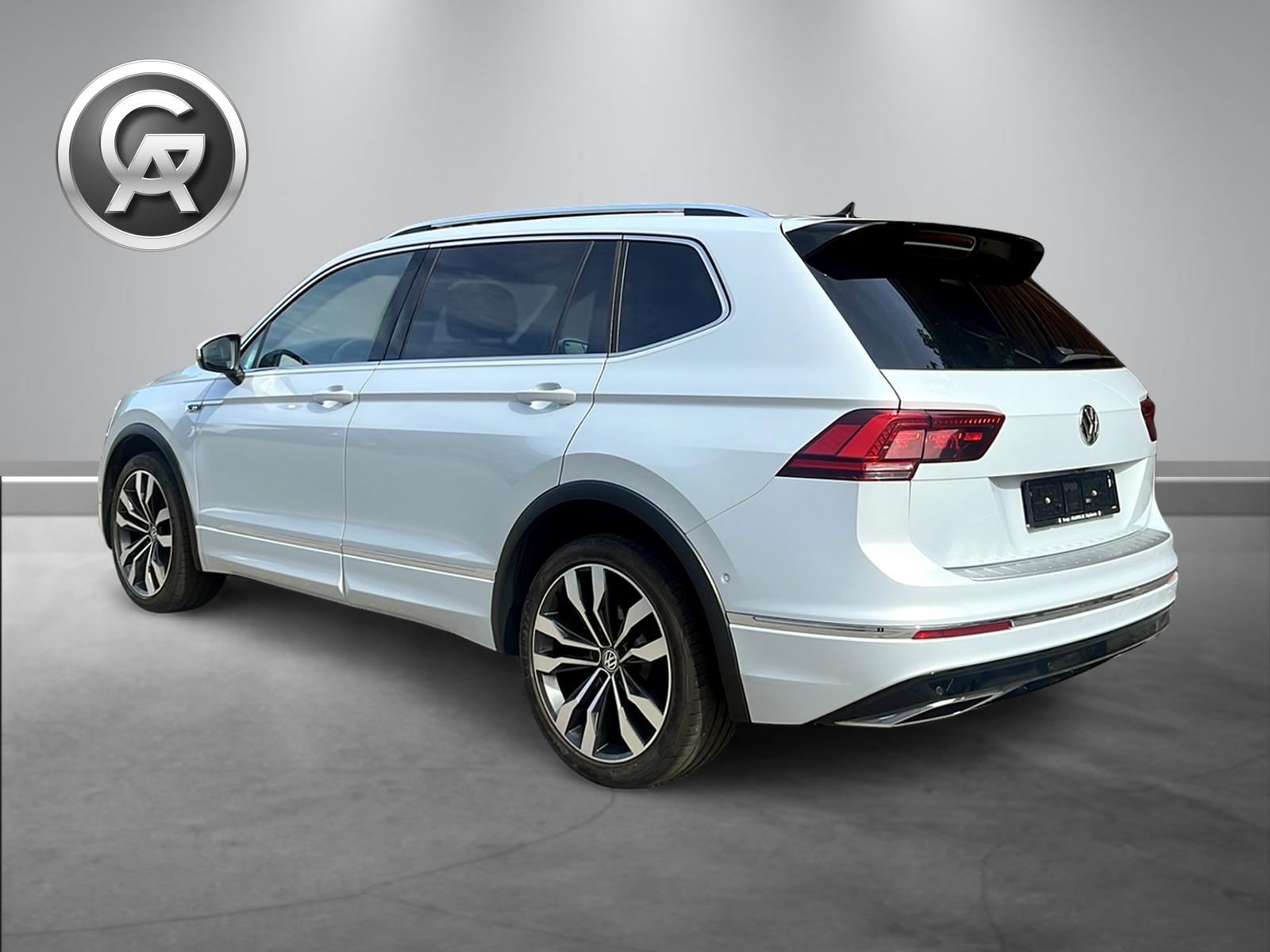 VW Tiguan Allspace 2.0TSI Highline 4Motion DSG-showroom-element-1