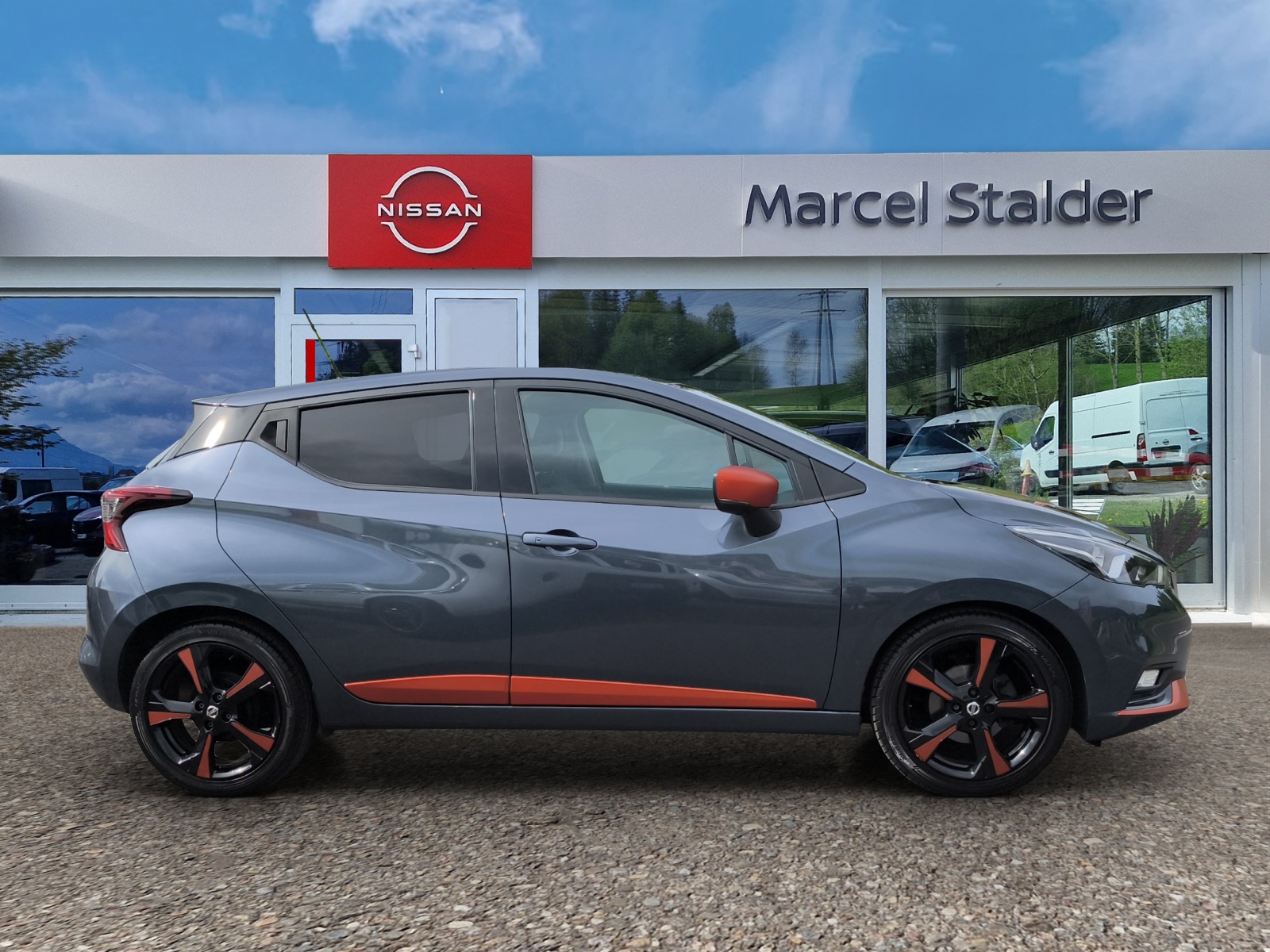 NISSAN Micra 0.9 IG-T N-Connecta-image-5