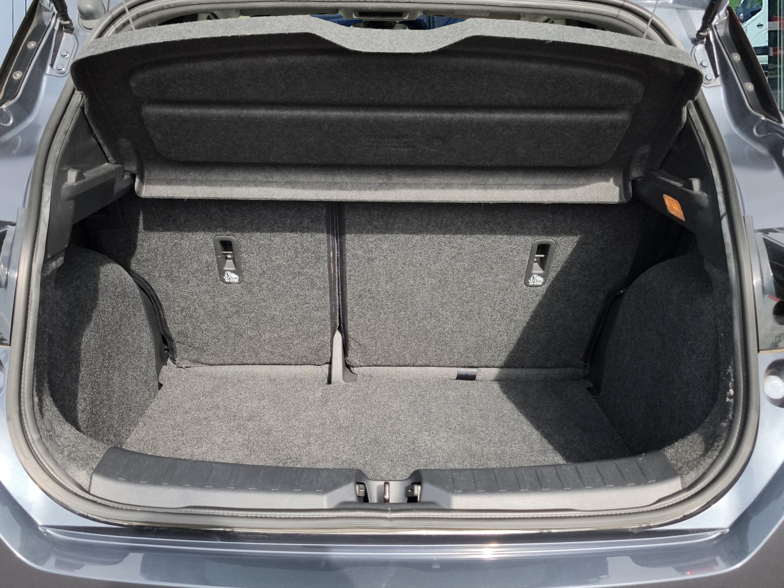 NISSAN Micra 0.9 IG-T N-Connecta-image-14
