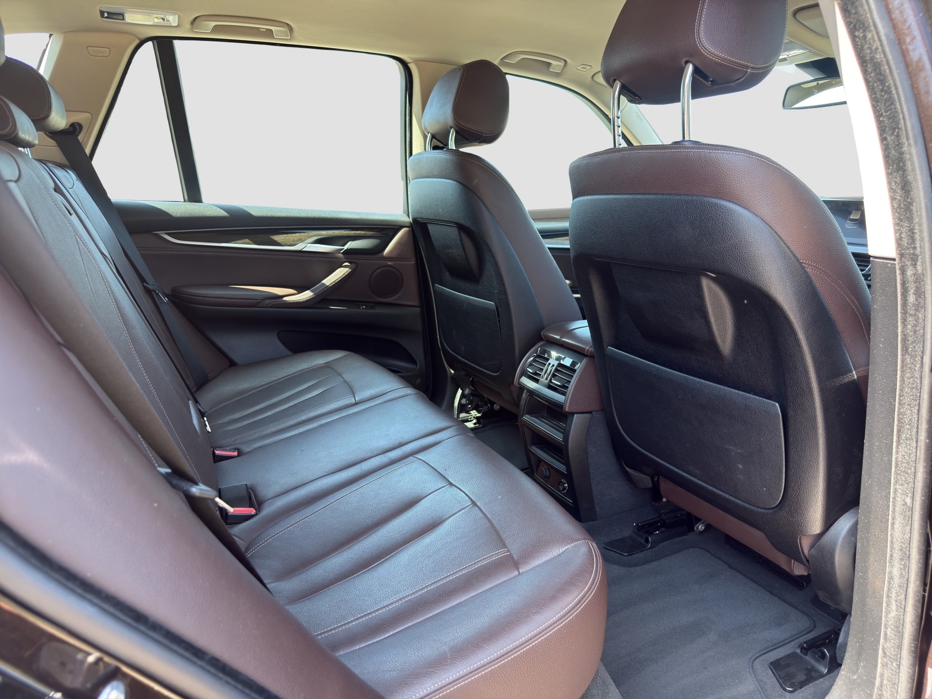 BMW X5 xDrive 25d Steptronic ** Frisch ab MFK und Service ** CH Auto ** 2. Hand **-image-12