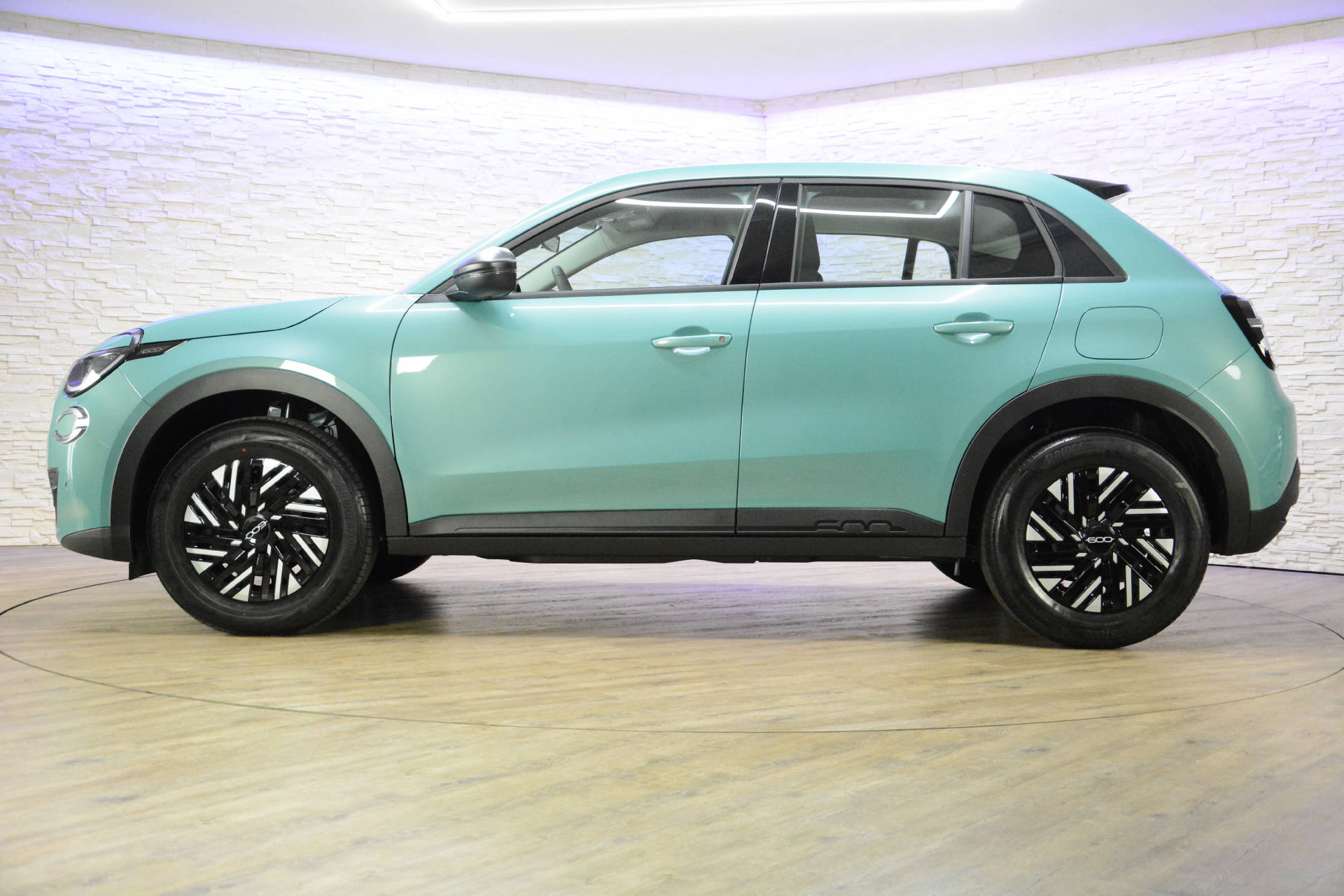 FIAT FIAT 600 1.2 Hybrid MHEV 145 Cult-showroom-element-2