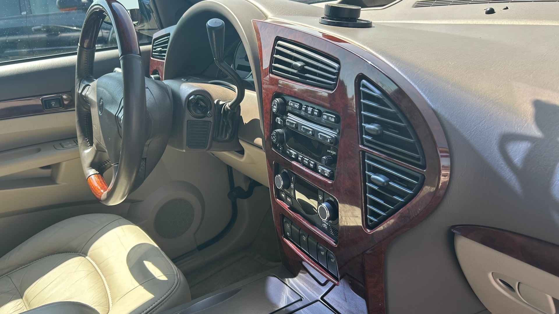 BUICK RENDEZ-VOUS 3.6 AWD-image-8