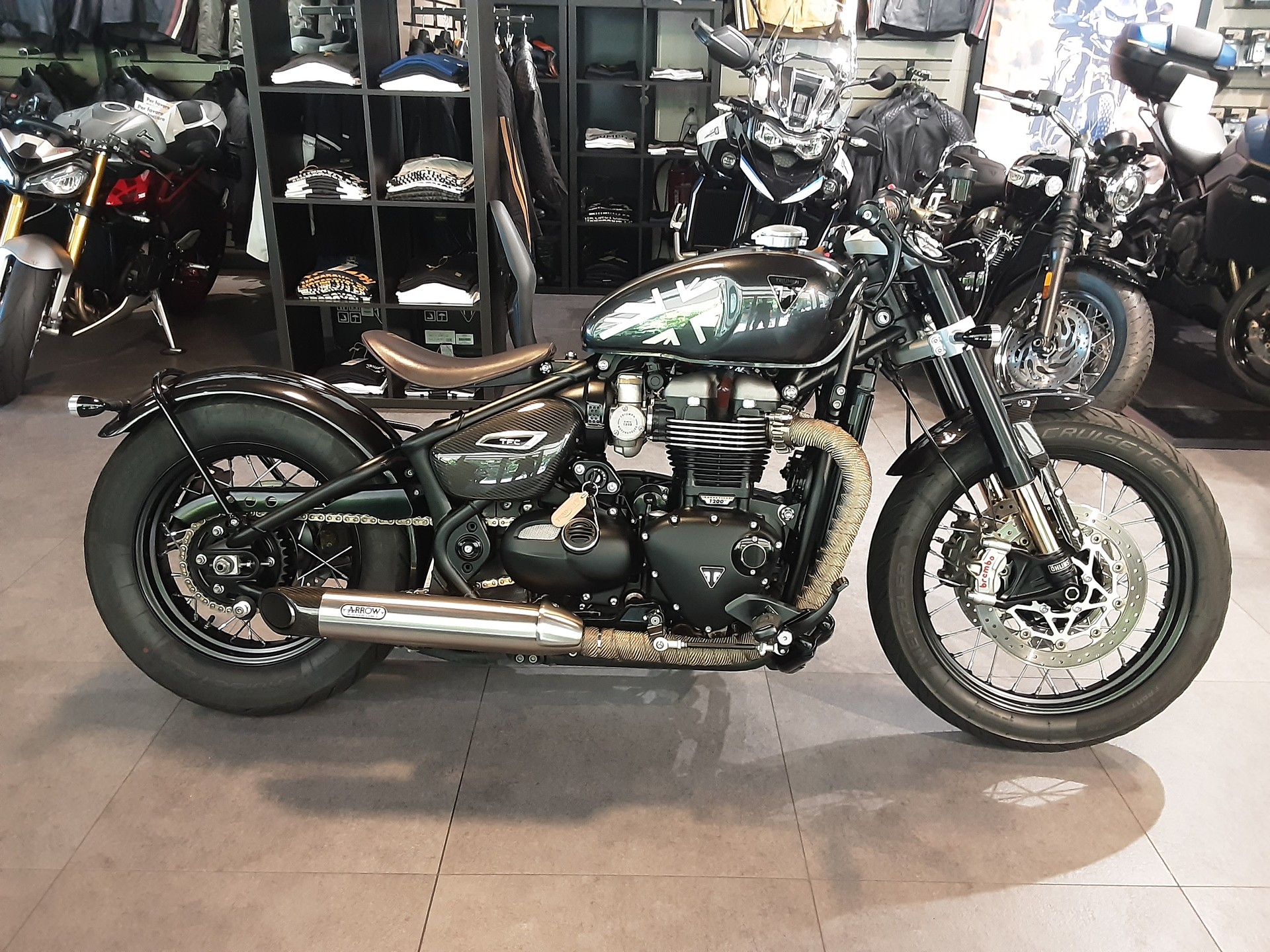 TRIUMPH Bonneville 1200 Bobber TFC N. 202-image-0