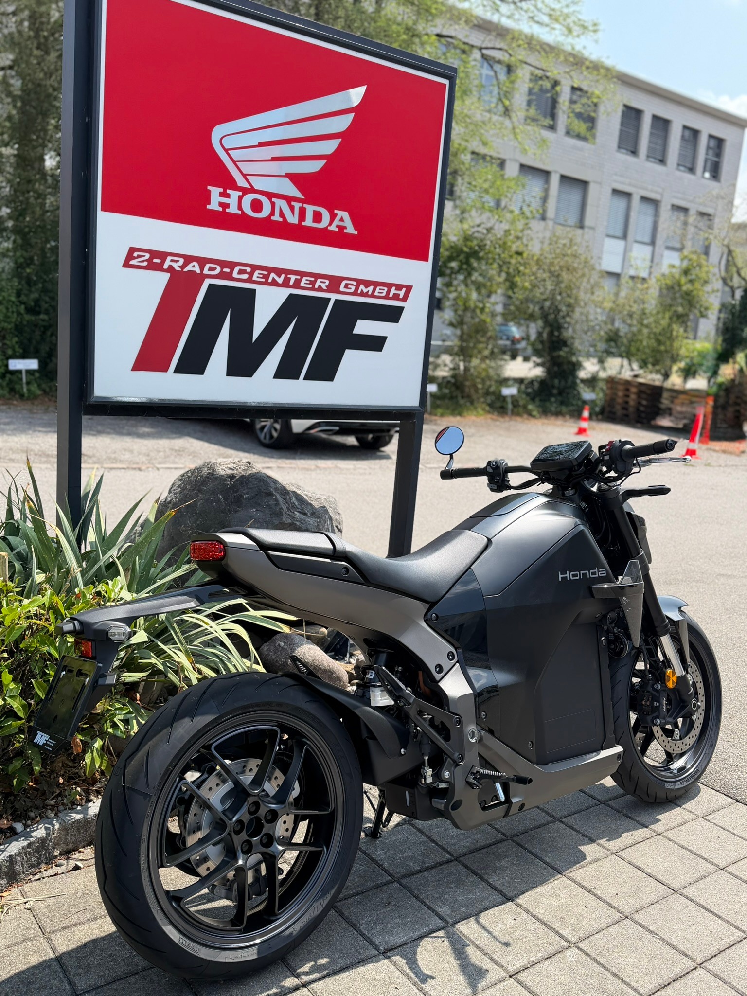 HONDA WN7 ELEKTRO-image-4