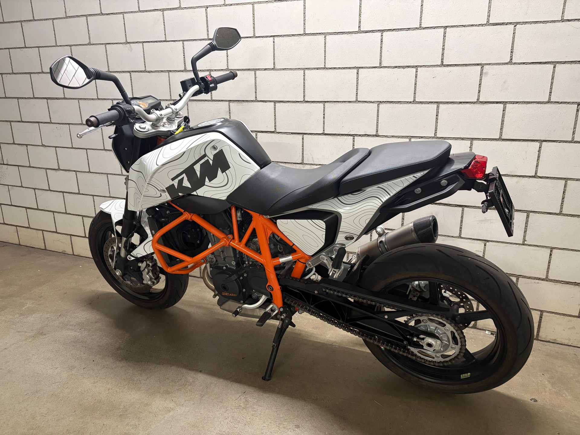 KTM 690 Duke ABS-image-3