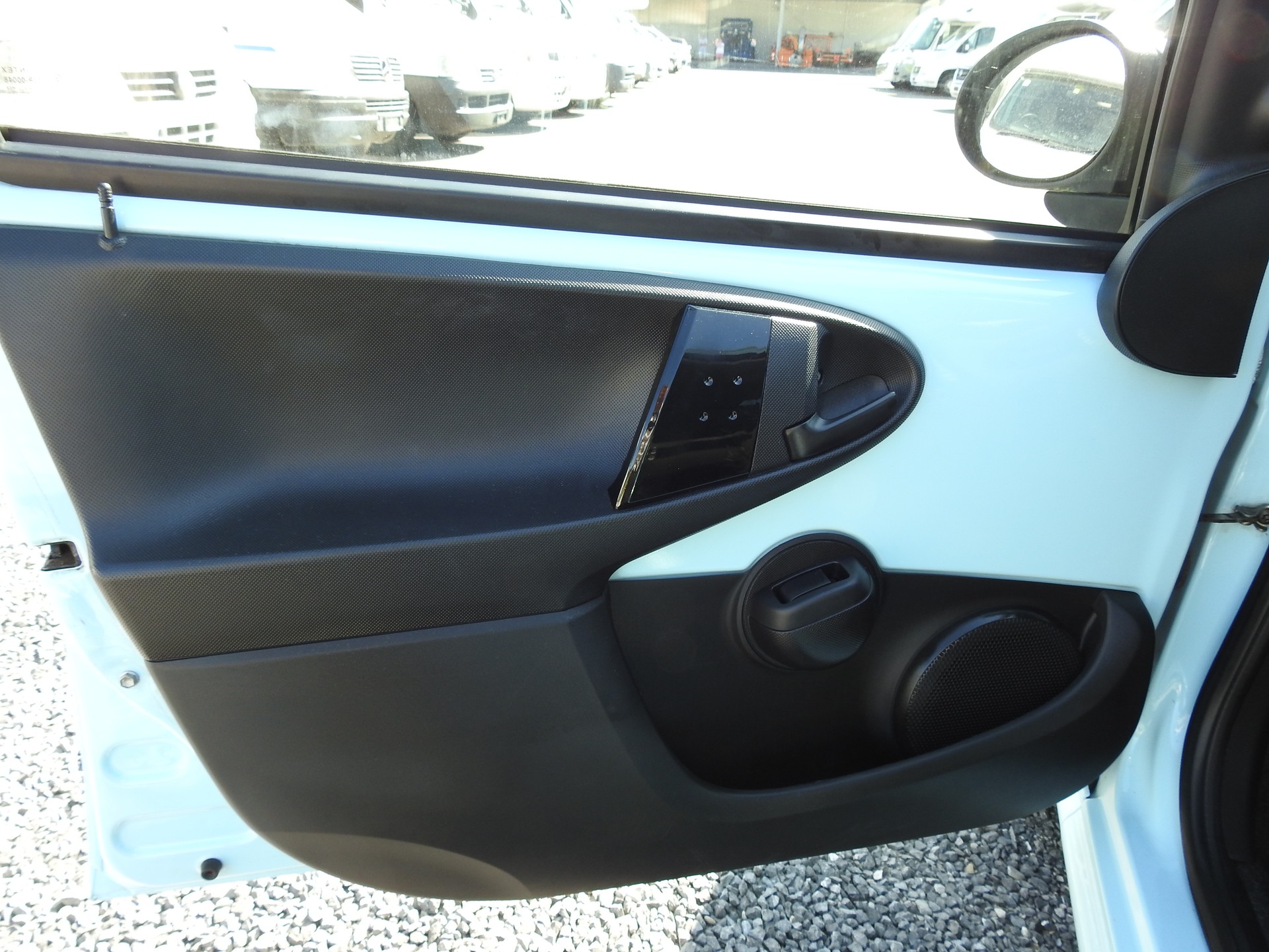 CITROEN C1 1.0i Séduction EGS-image-10