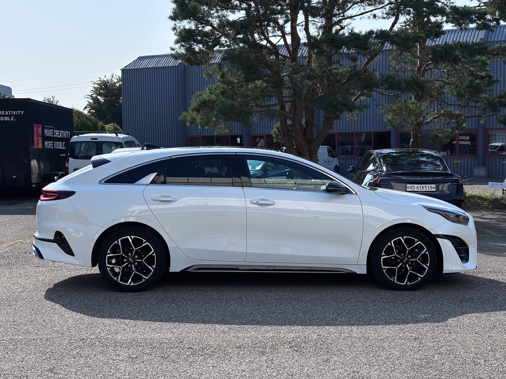 KIA ProCeed 1.5 T-GDi GT-Line DCT-showroom-element-3