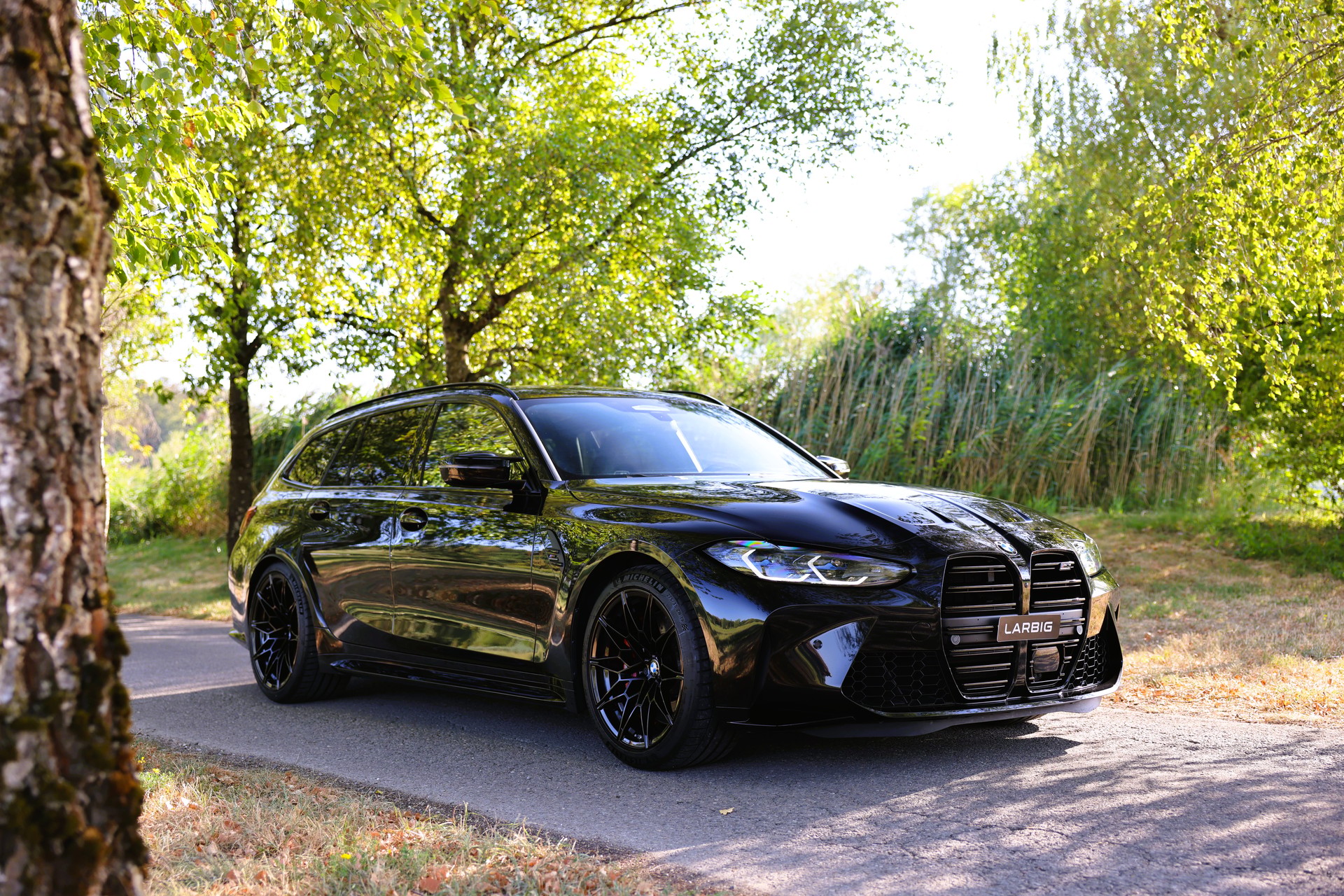 BMW M3 Touring xDrive Competition M *Driving Assistant Professional* *360° Kamera* *Sitzbelüftung* *M Drivers Package*-showroom-element-1