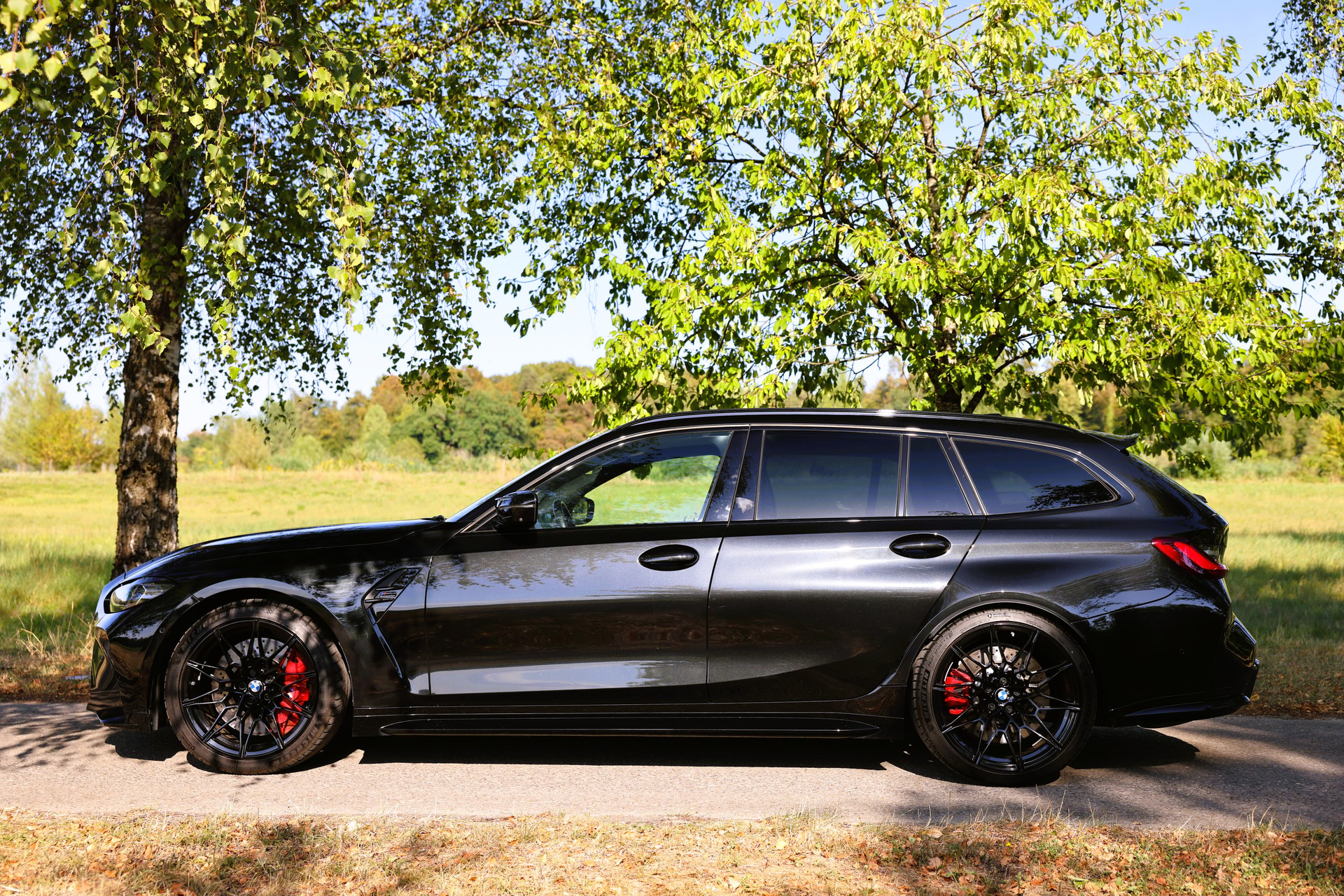 BMW M3 Touring xDrive Competition M *Driving Assistant Professional* *360° Kamera* *Sitzbelüftung* *M Drivers Package*-image-5