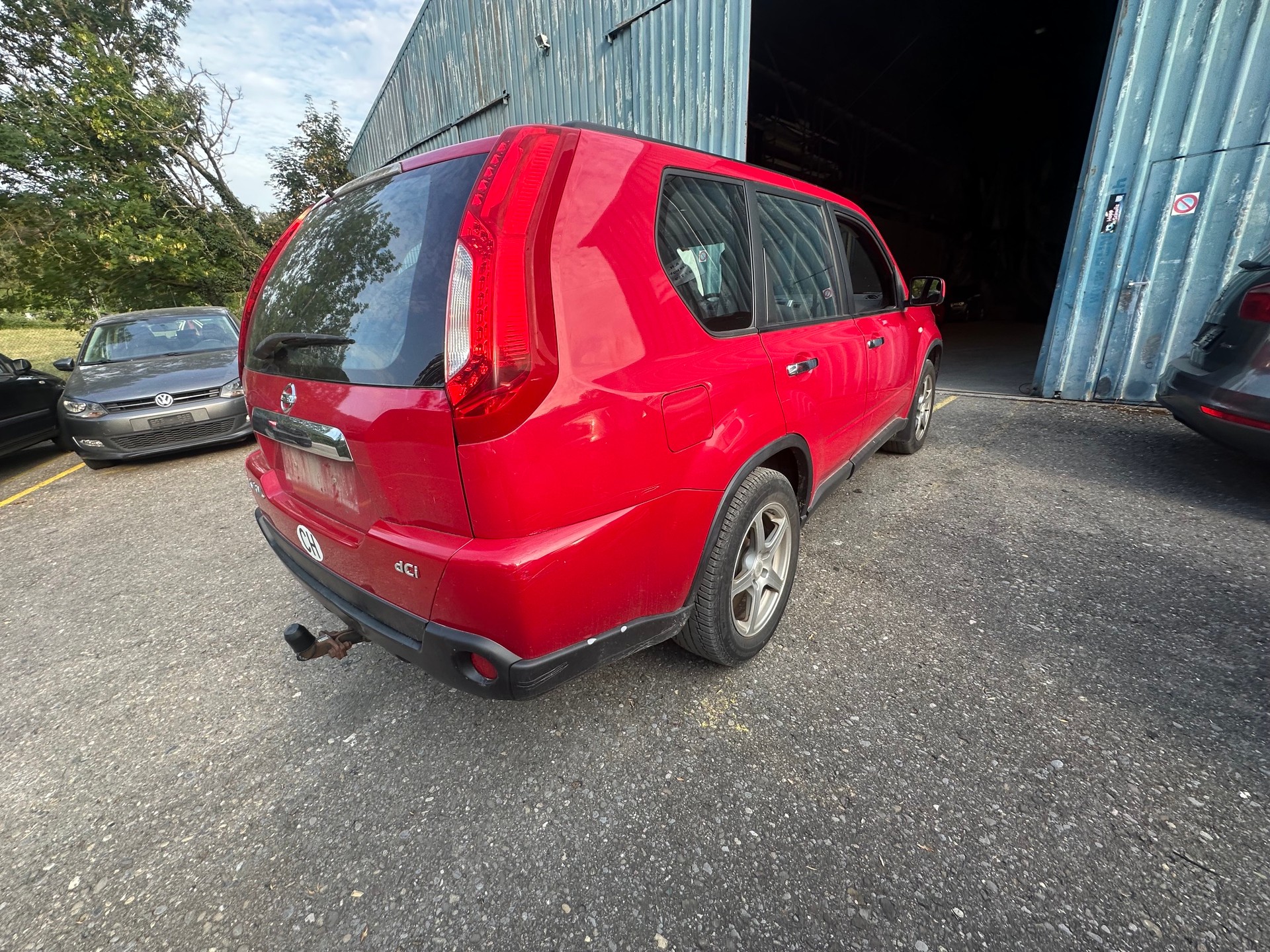NISSAN X-Trail 2.0 dCi 16V SE Automatic-image-6